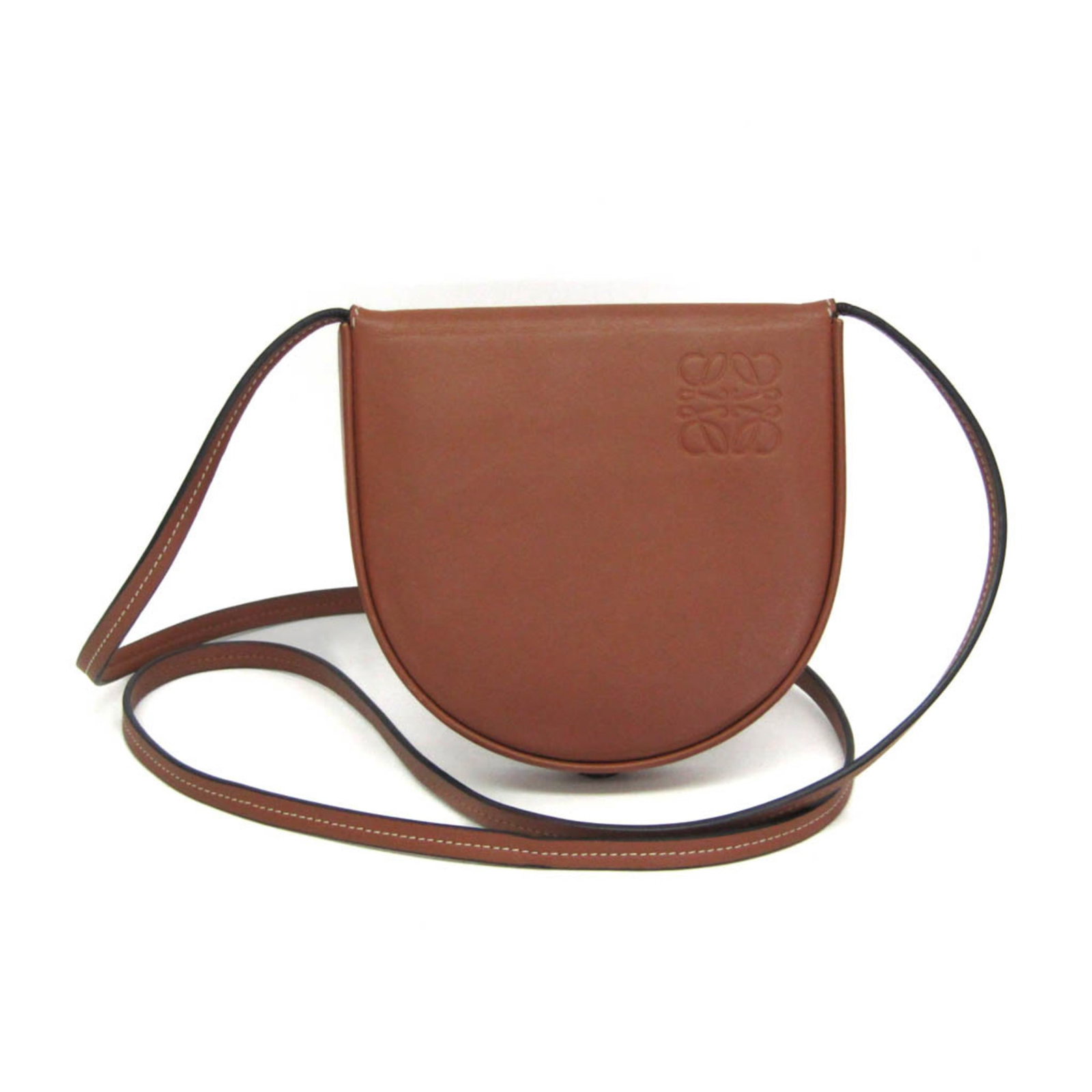 Shoulder Bag Leather: Shoulder Bag Leather The Loewe HEEL POUCH SMALL Shoulder Bag is a stylish and compact leather bag from Spain, featuring a brown color, card holder inner pocket, and 112cm adjustable strap. Measuring