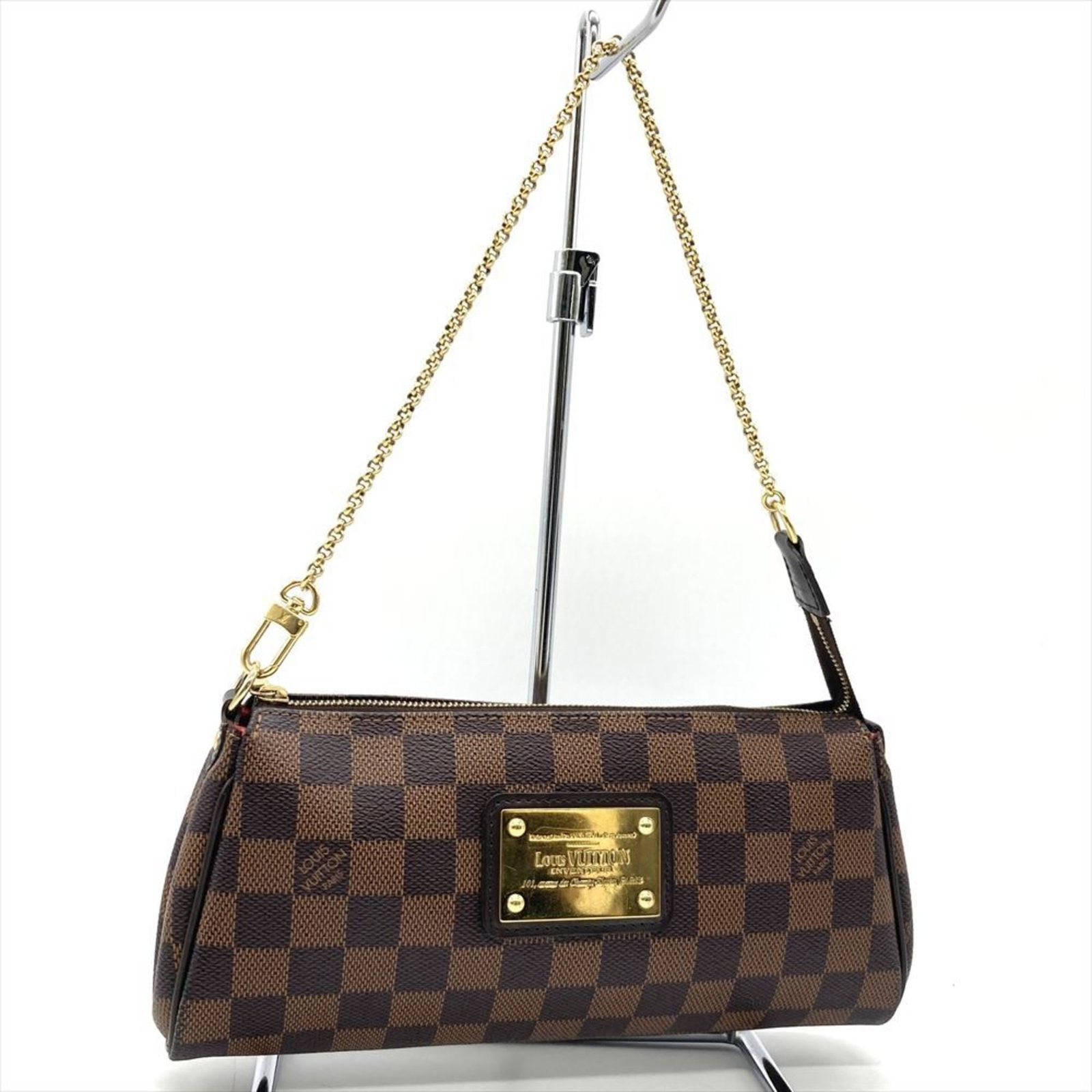 Shoulder Bag Damier Canvas By Louis Vuitton: Shoulder Bag Damier Canvas By Louis Vuitton Damier Canvas by Louis Vuitton Shoulder Bag. Made from high-quality Damier Canvas, this shoulder bag features a classic design with a brown color. Comes