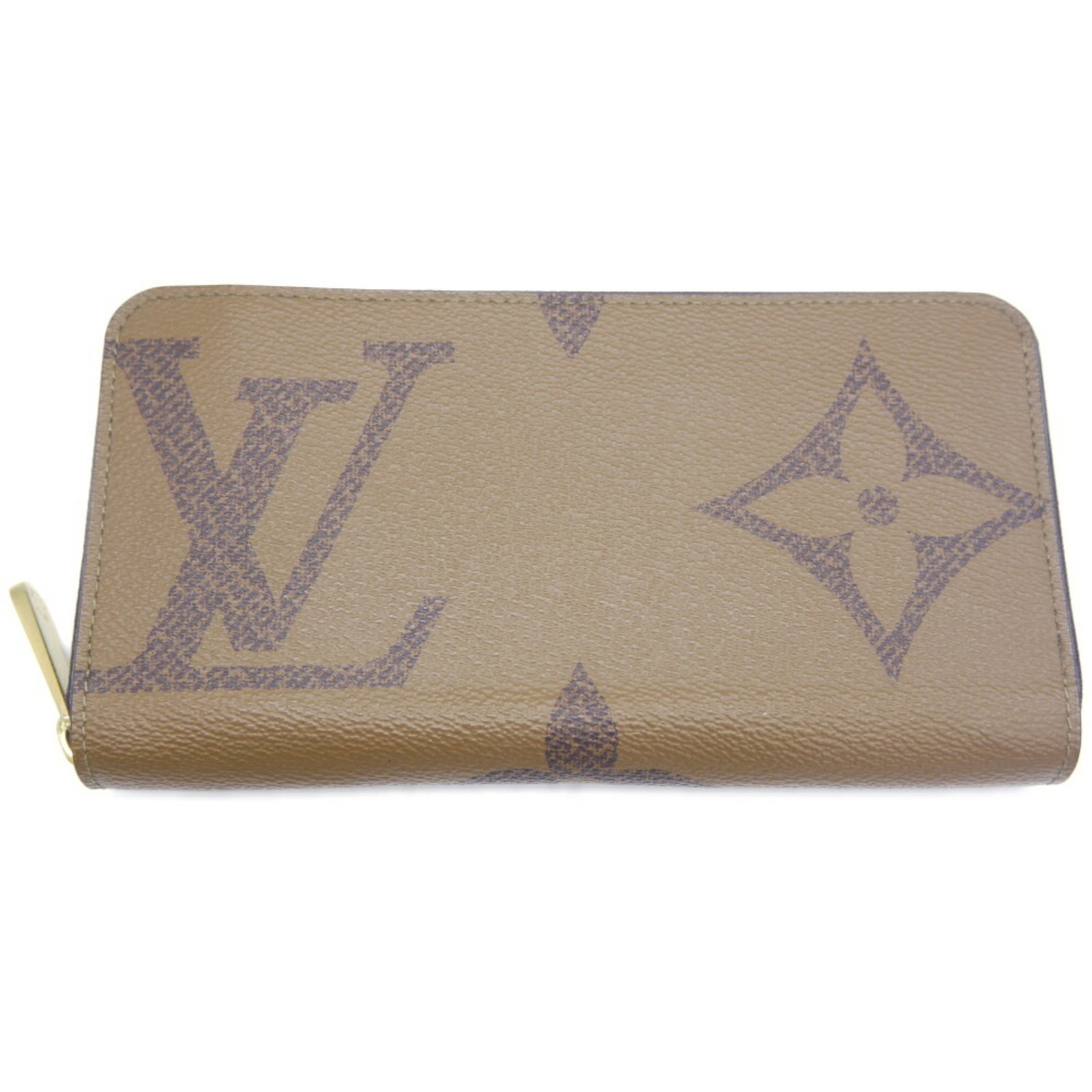 Long Wallet Bi Fold Monogram Louis Vuitton Reverse: Long Wallet Bi Fold Monogram Louis Vuitton Reverse Monogram Reverse Long Wallet Bi Fold from Louis Vuitton boasts a striking design with its iconic Monogram pattern in reverse, adding a touch of sophi