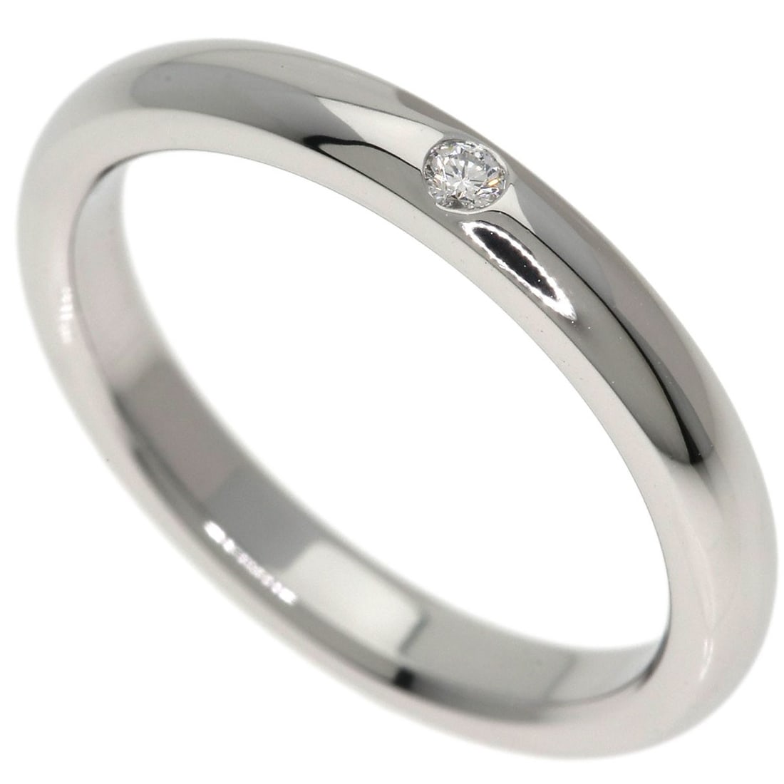 Diamond Ring Tiffany&Co Platinum 1P Wedding: Diamond Ring Tiffany&Co Platinum 1P Wedding Tiffany&Co Platinum 1P Wedding ring features a silver metal PT950 construction and a diamond main stone, available in size 5.25(US). This ring boasts a