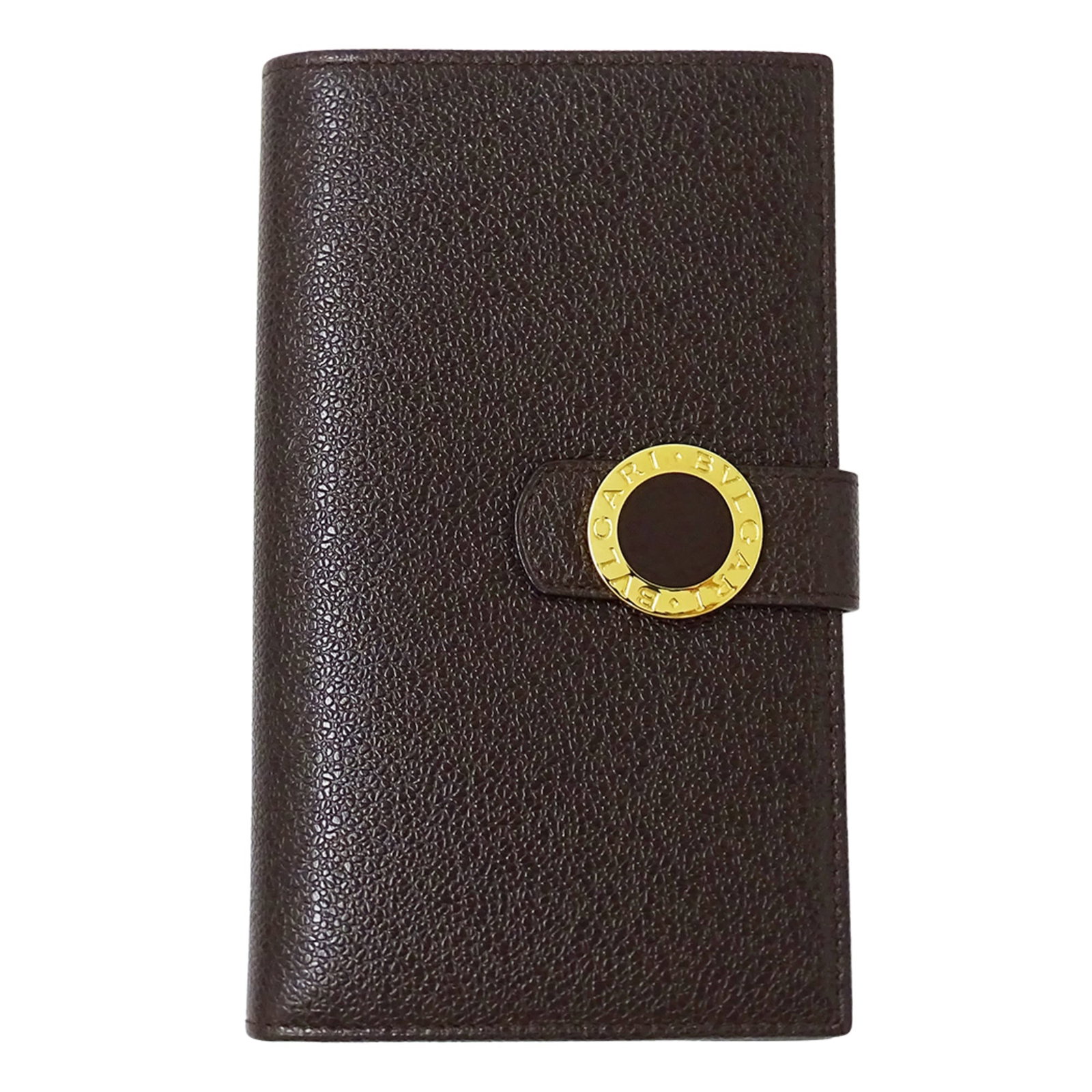 Bvlgari Long Wallet (Bi-Fold) Leather: Bvlgari Long Wallet (Bi-Fold) Leather Bvlgari Long Wallet (Bi-Fold) Leather features a classic bi-fold design with a dark brown leather exterior, measuring 17cm x 10.5cm x 2.5cm. This stylish wallet