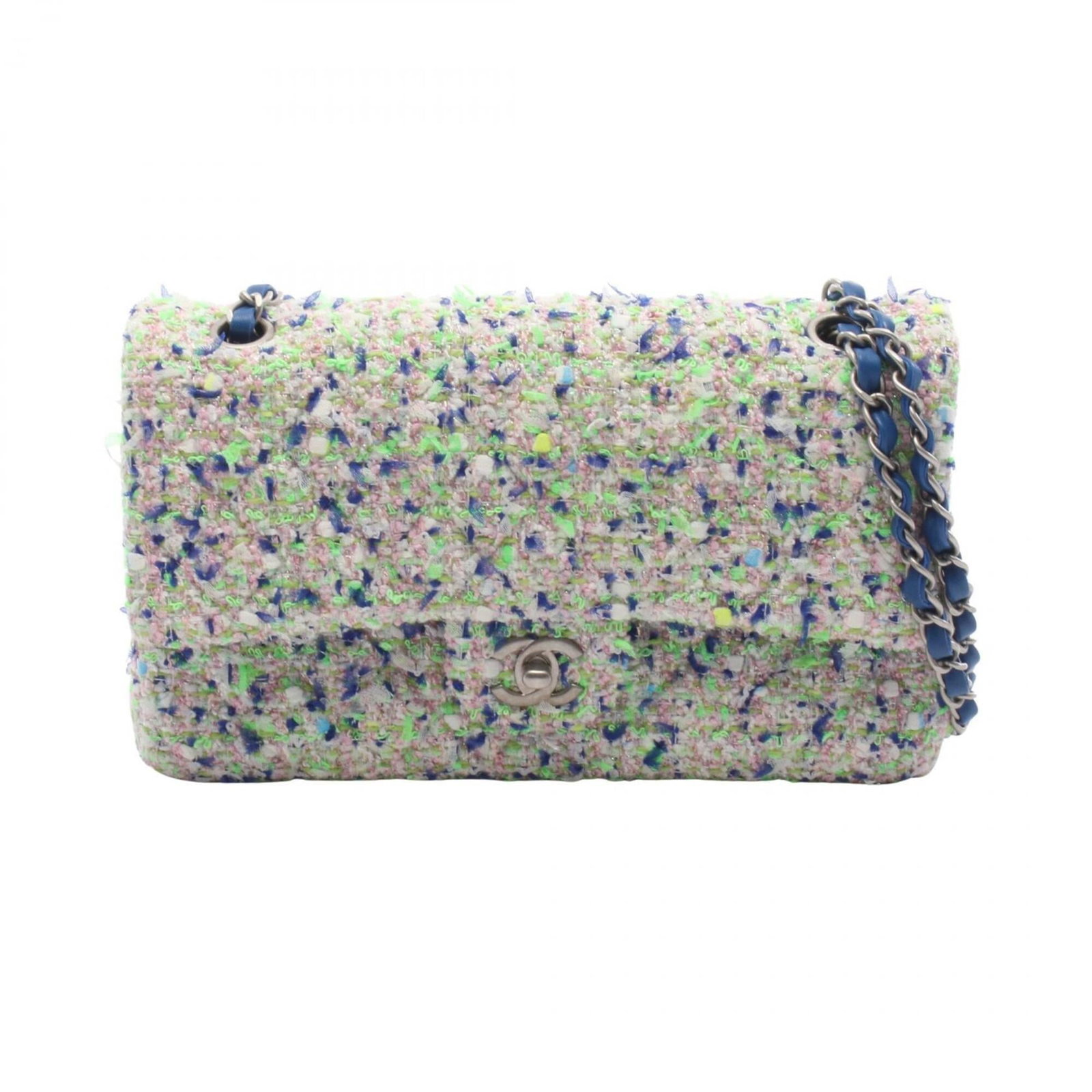 Shoulder Bag Handbag Fabric Leather Chanel: Shoulder Bag Handbag Fabric Leather Chanel The Chanel MPN A01112 Shoulder Bag features a unique combination of fabric and leather materials, adding a touch of elegance to its blue and green color