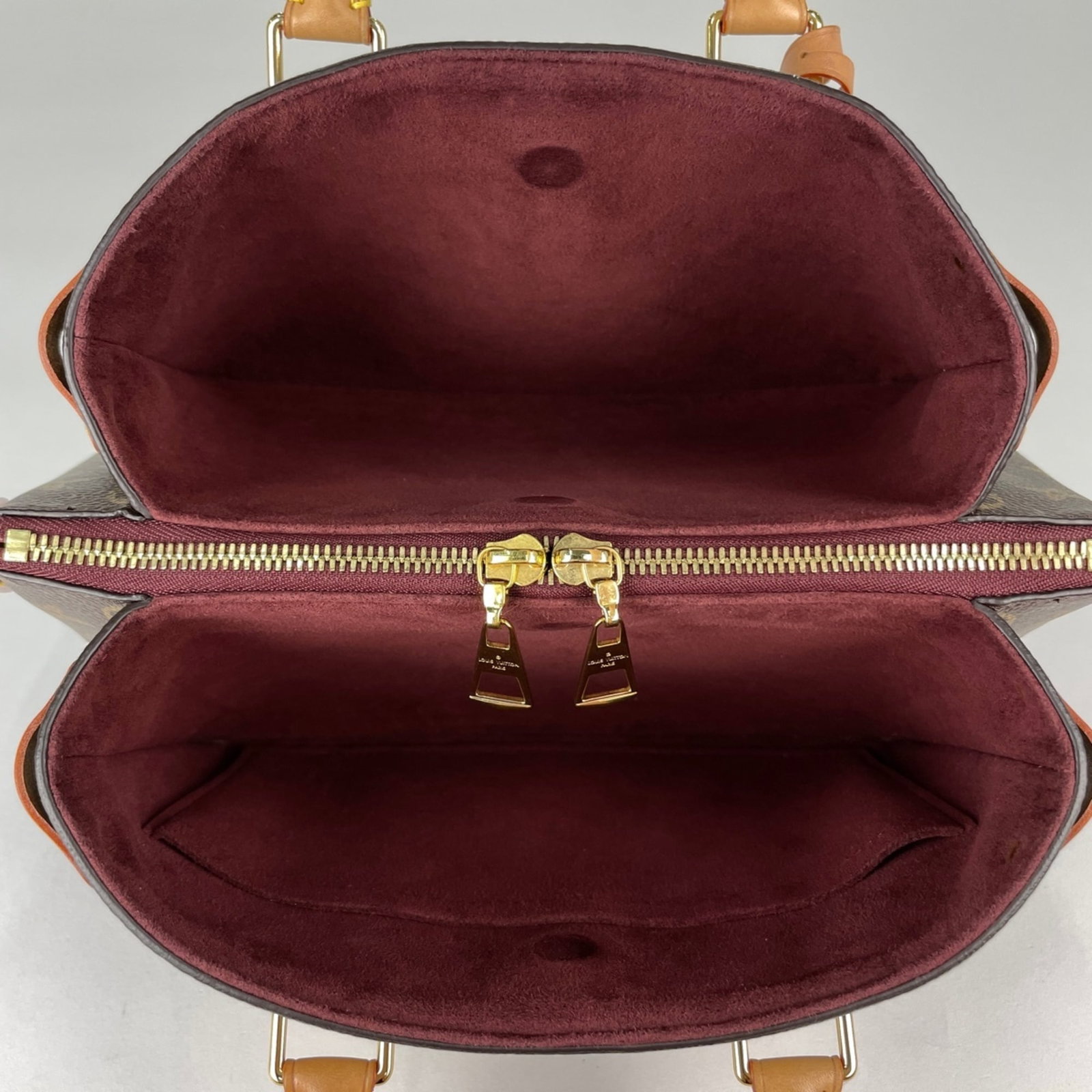 Louis Vuitton Monogram Handbag - 9