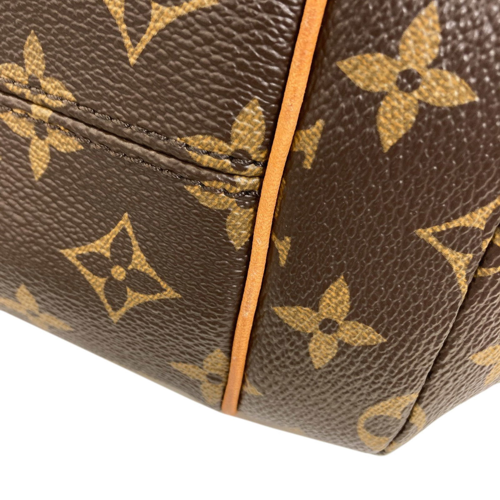 Louis Vuitton Monogram Tote - 10