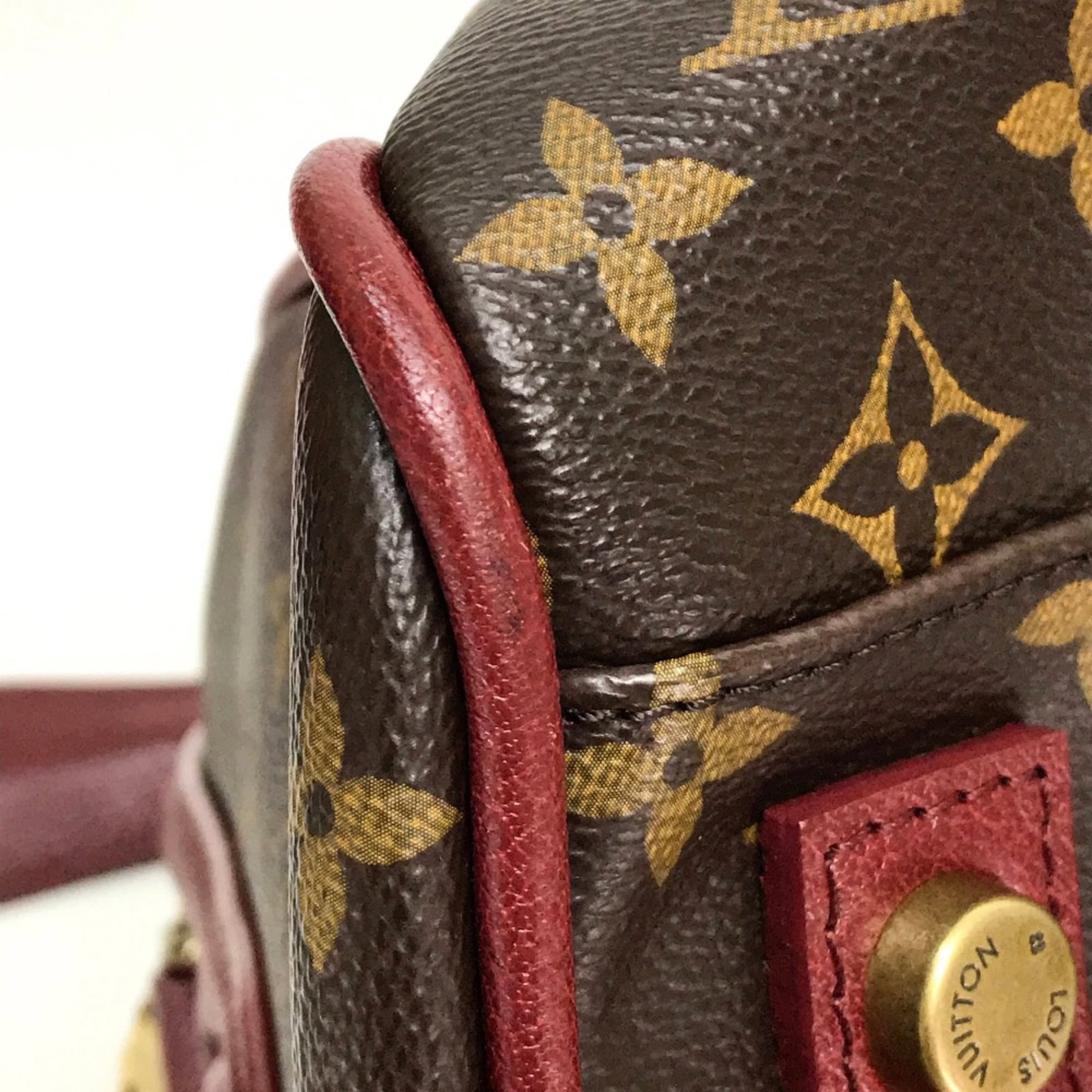 Louis Vuitton Handbag - 5
