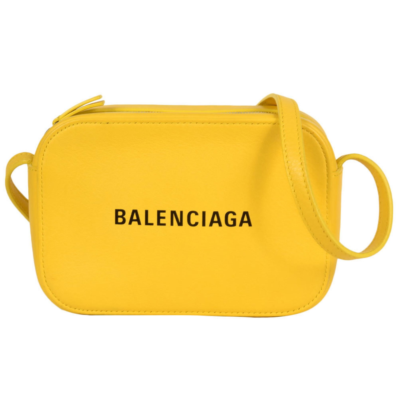 Bag Shoulder Leather Balenciaga: Bag Shoulder Leather Balenciaga This yellow leather shoulder bag from Balenciaga features a sleek design with a compact size, measuring 11.5cm x 18cm x 5.5cm. The bag's material is made of