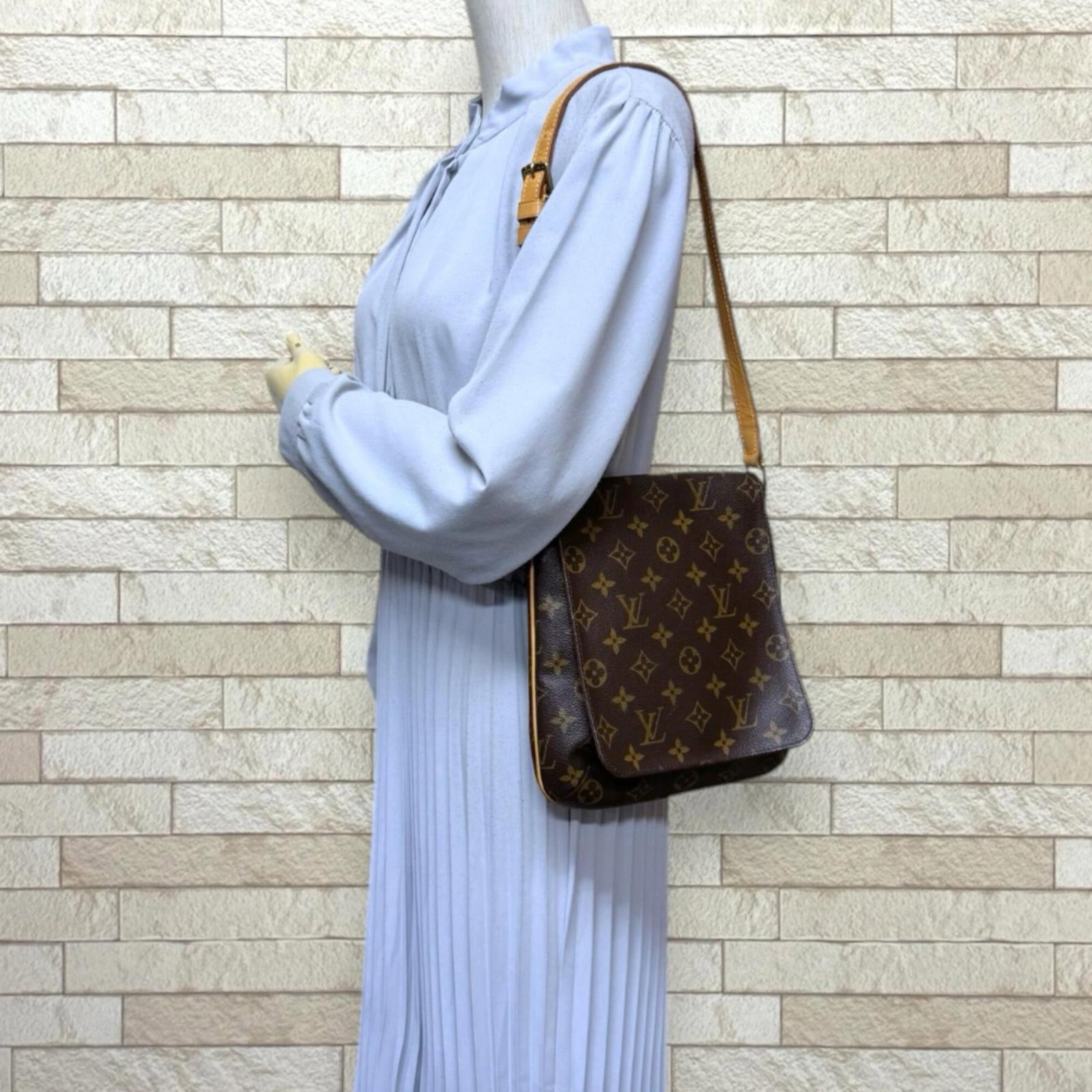 Shoulder Bag Monogram Louis Vuitton - 2