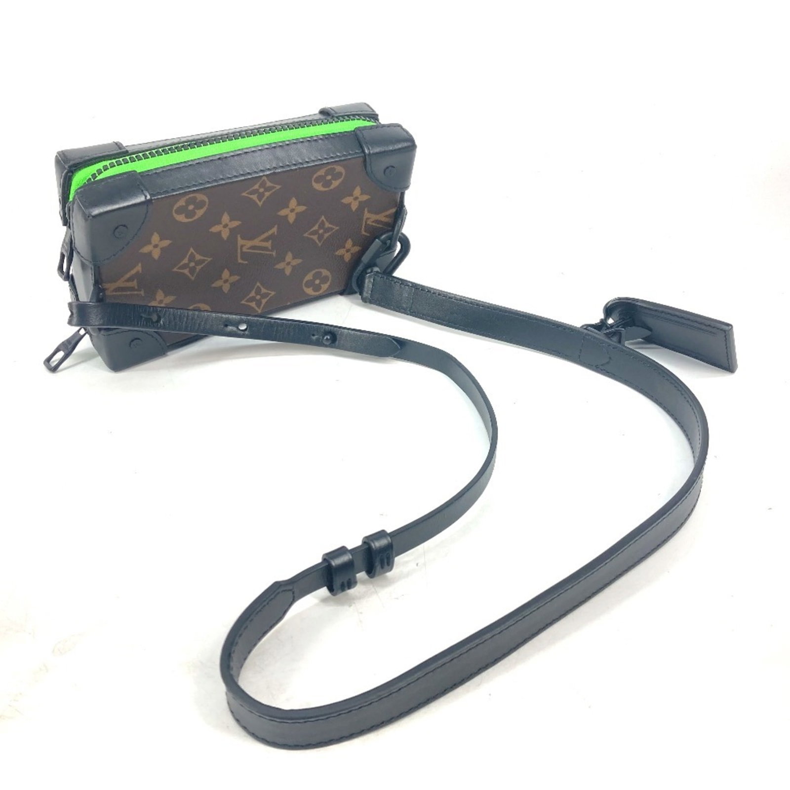Shoulder Bag Monogram Pochette Louis Vuitton - 14