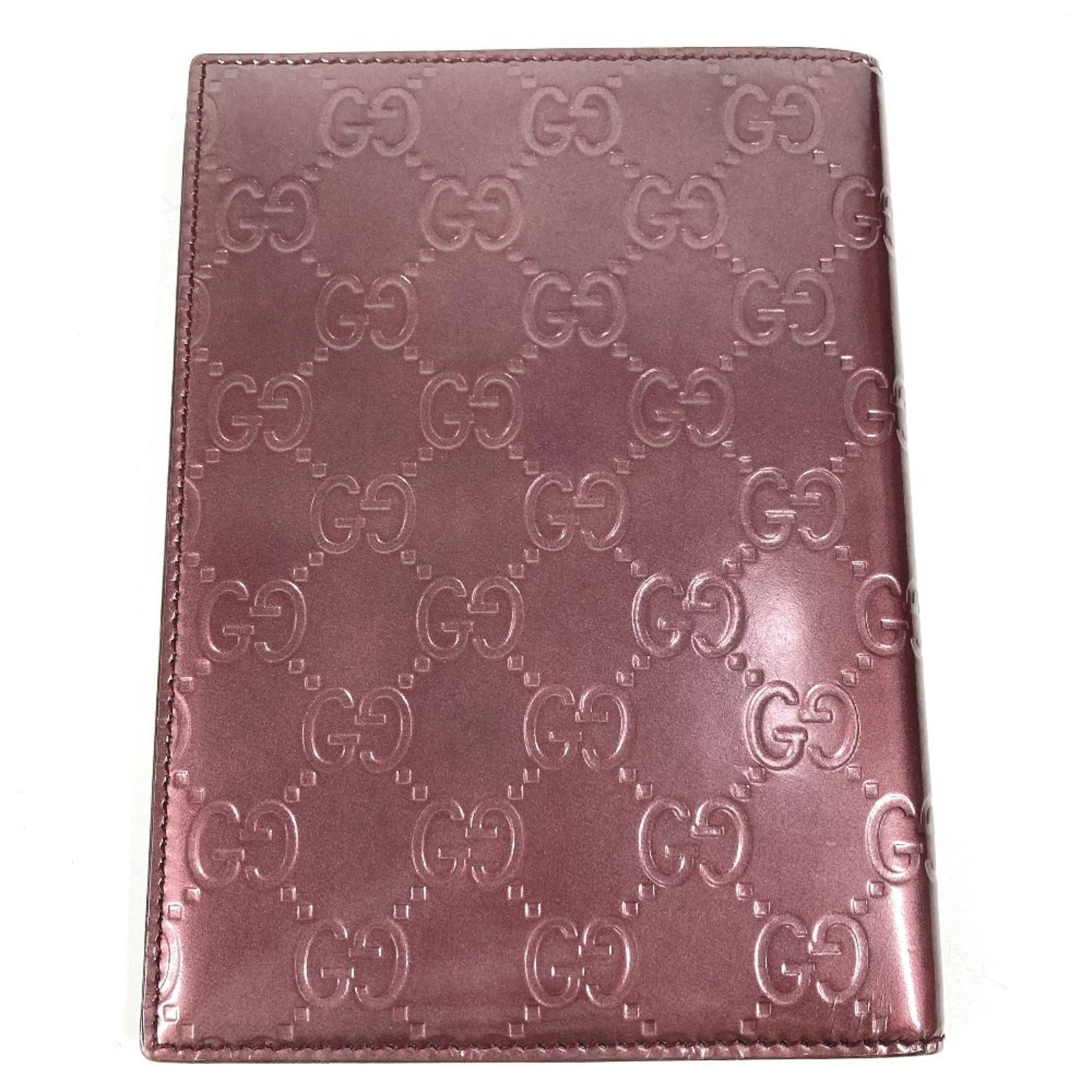 Purple Leather Logo Gg Stationery Case Notebook Gucci: Purple Leather Logo Gg Stationery Case Notebook Gucci Compact and stylish, this Purple Leather Gucci Stationery Case Notebook is a chic accessory for everyday use. Made from high-quality leather, its 