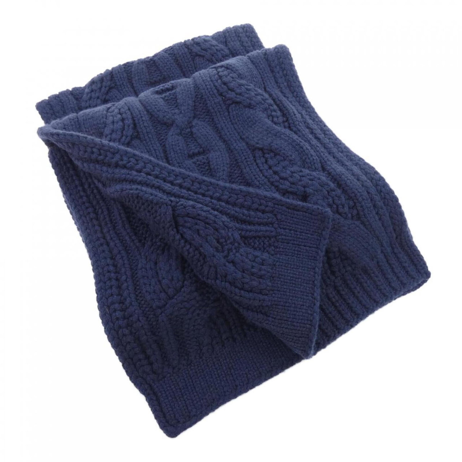 Hermes Stole Cashmere: Hermes Stole Cashmere The Hermes Stole Cashmere is a stunning piece of craftsmanship, measuring 2.06m in length and 33cm in width, with a rich navy color and luxurious cashmere material. This iconic
