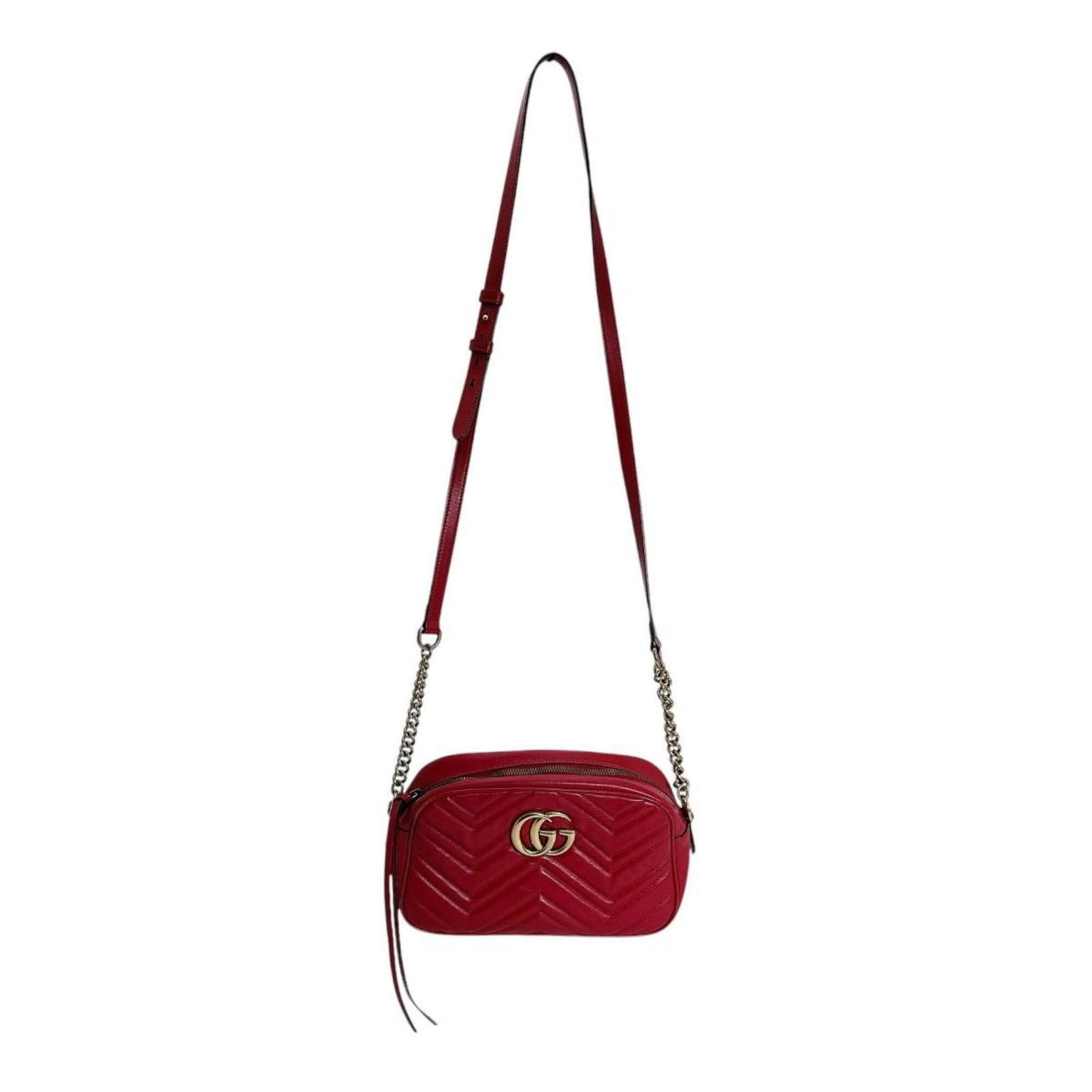 Sling Bag Leather Gucci Shoulder Bag: Sling Bag Leather Gucci Shoulder Bag Sling bag in red leather from Gucci, measuring 14cm x 24cm x 7cm. Made from high-quality leather, this shoulder bag features a classic design with clean lines and