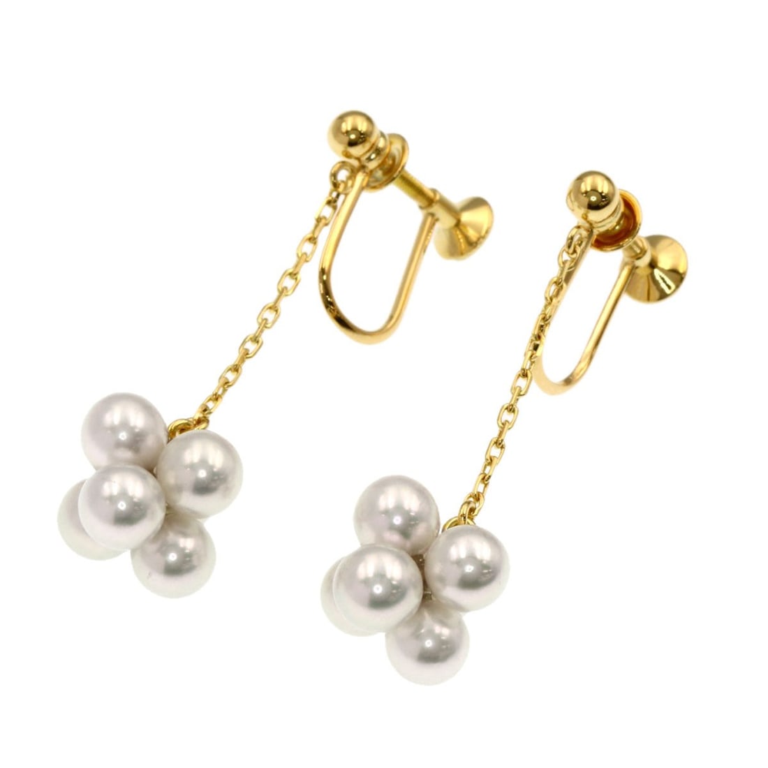 K18 Yellow Gold Mikimoto Pearl Earring: K18 Yellow Gold Mikimoto Pearl Earring K18 Yellow Gold Mikimoto Pearl Earring boasts a luxurious gold finish and a high-quality pearl, crafted from K18 gold for a premium look and feel. This elegant