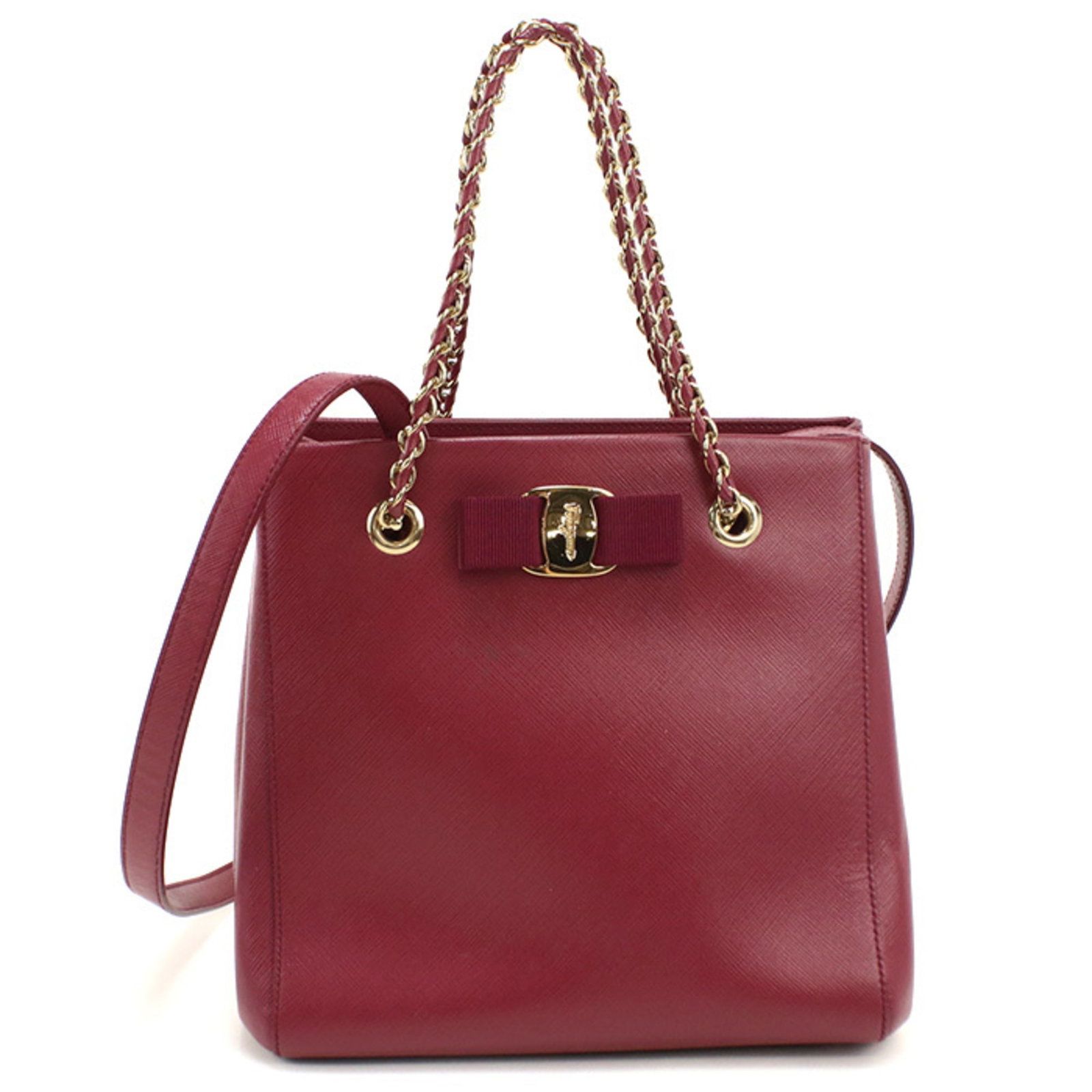 Bag Leather Salvatore Ferragamo Tote: Bag Leather Salvatore Ferragamo Tote Red leather Salvatore Ferragamo tote bag with gold hardware, crafted from high-quality calfskin, features a classic design and timeless elegance. Measuring 20cm x
