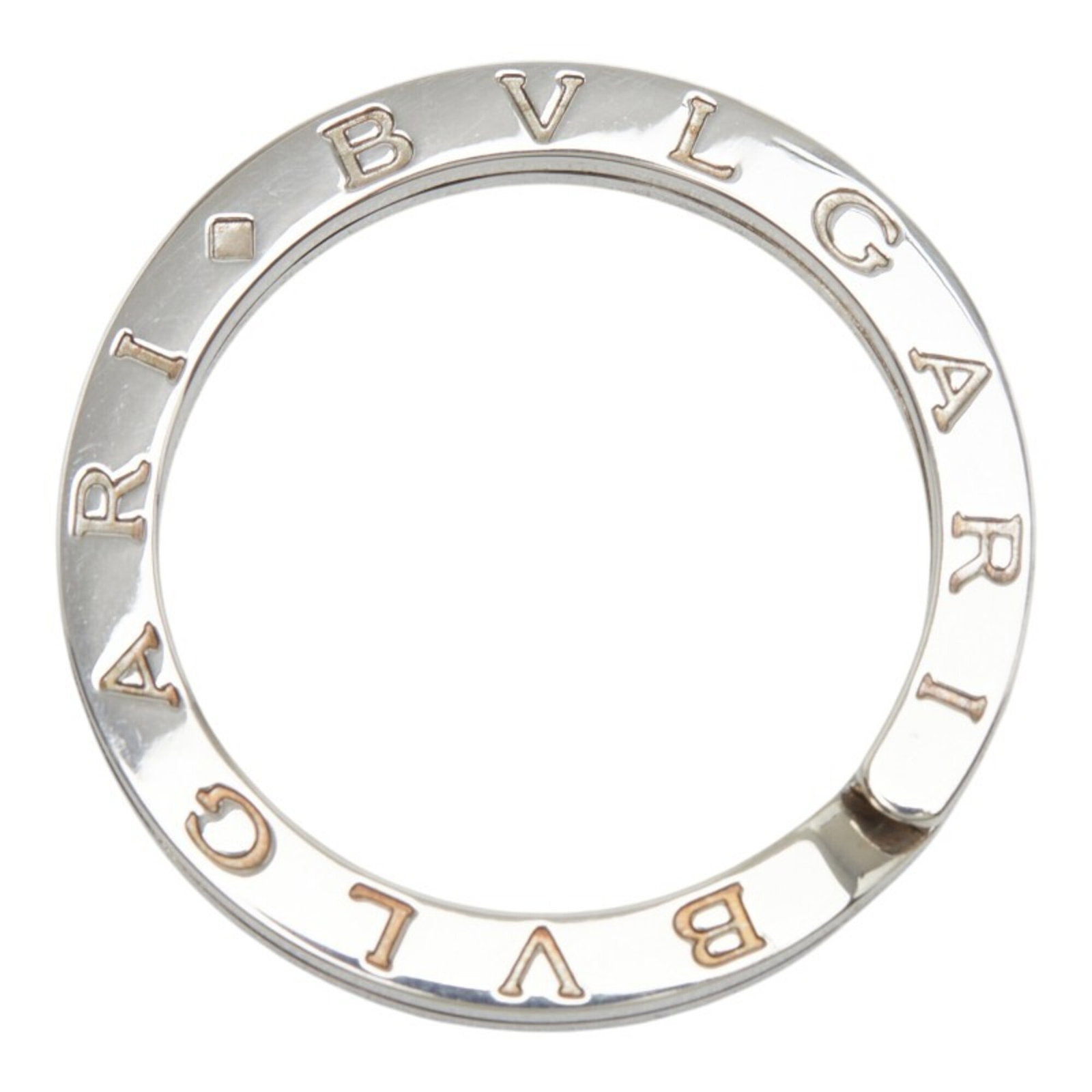 Silver 925 Bvlgari Keyring: Silver 925 Bvlgari Keyring Silver 925 Bvlgari Keyring is made from high-quality silver 925 material, bearing a distinctive silver finish. This elegant keyring features a sleek design and measures