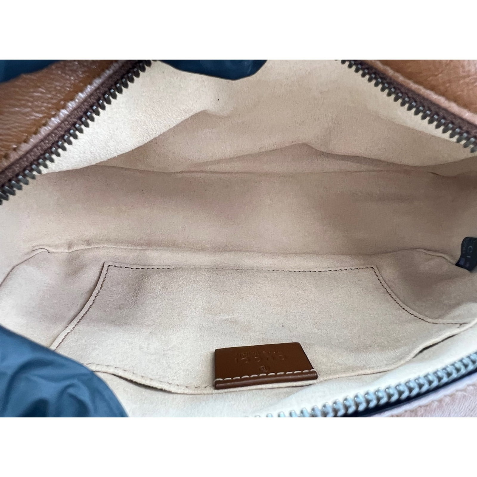Shoulder Bag Leather - 10