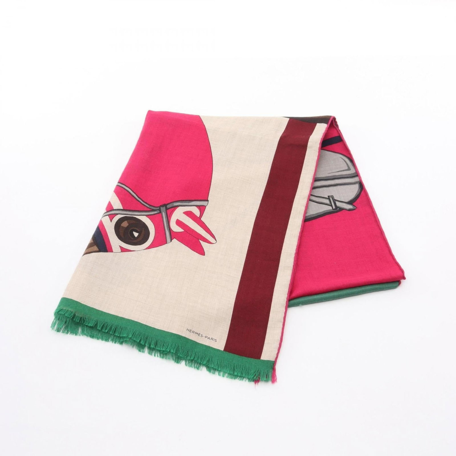 Hermes Stole Silk Cashmere: Hermes Stole Silk Cashmere Silk and cashmere blend in perfect harmony, creating a luxurious stole that drapes elegantly around the body. Measuring 1.8m x 63cm, this versatile piece is available in a