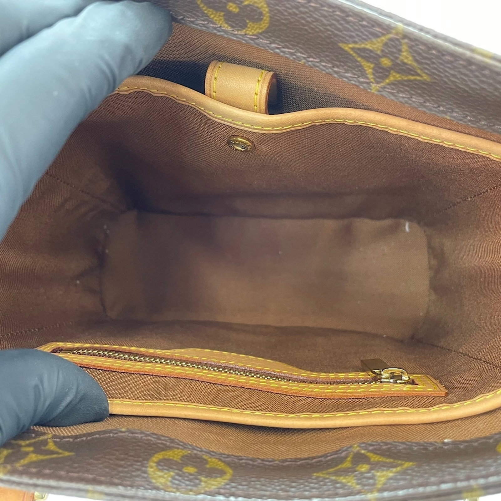 Handbag Louis Vuitton - 12