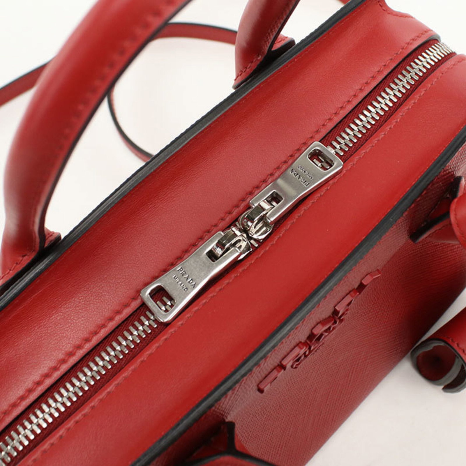Handbag Leather Prada - 4