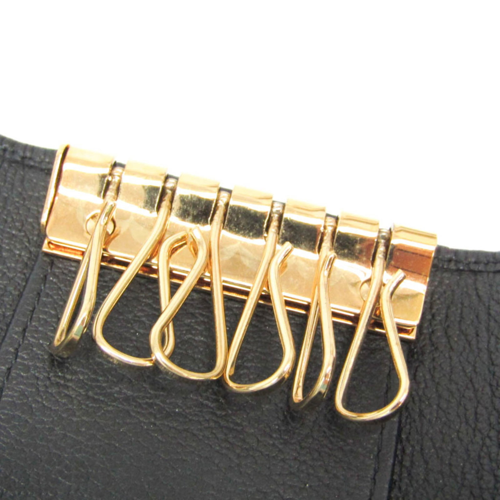 Keycase leather by Chanel - 10