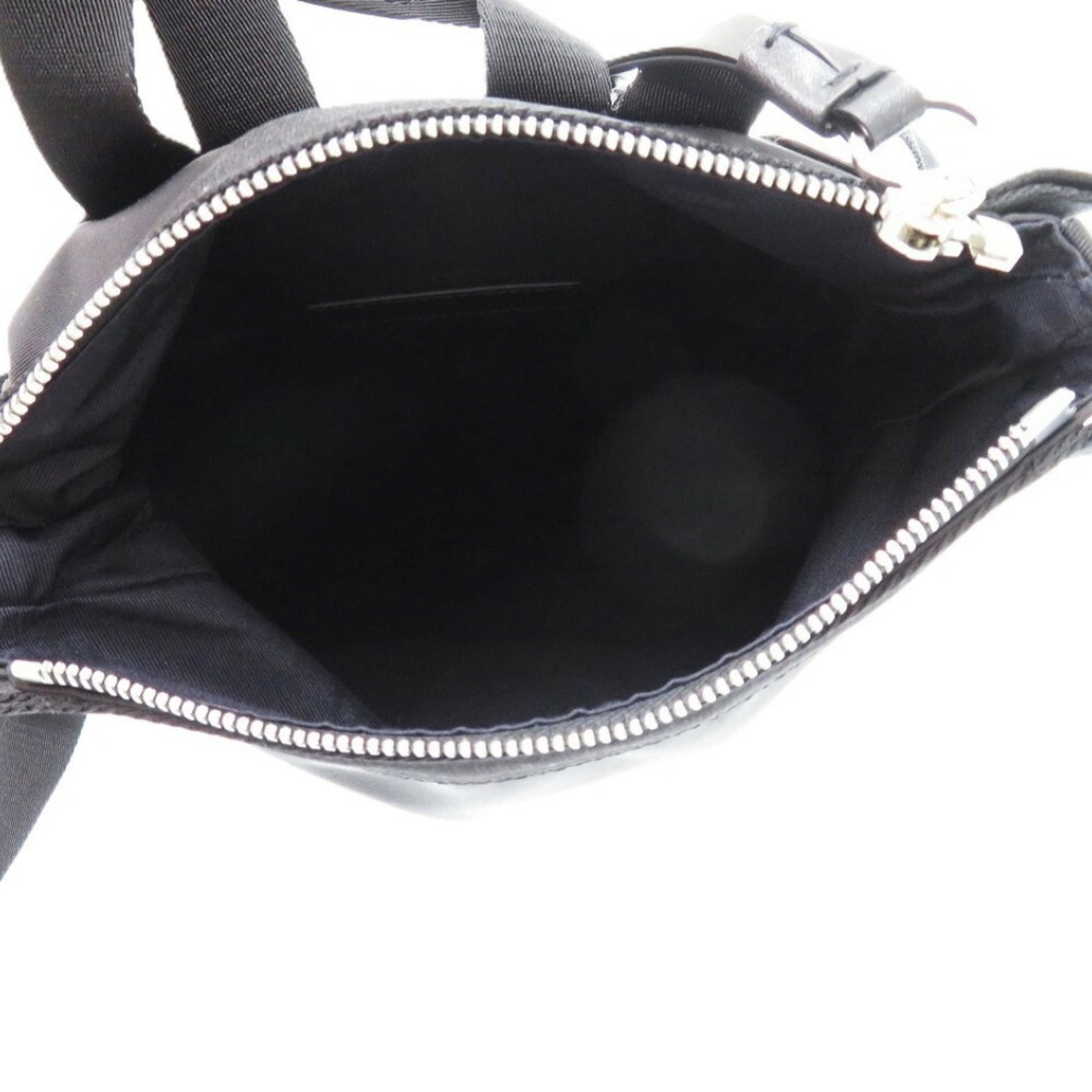 Nylon Backpack Givenchy - 9