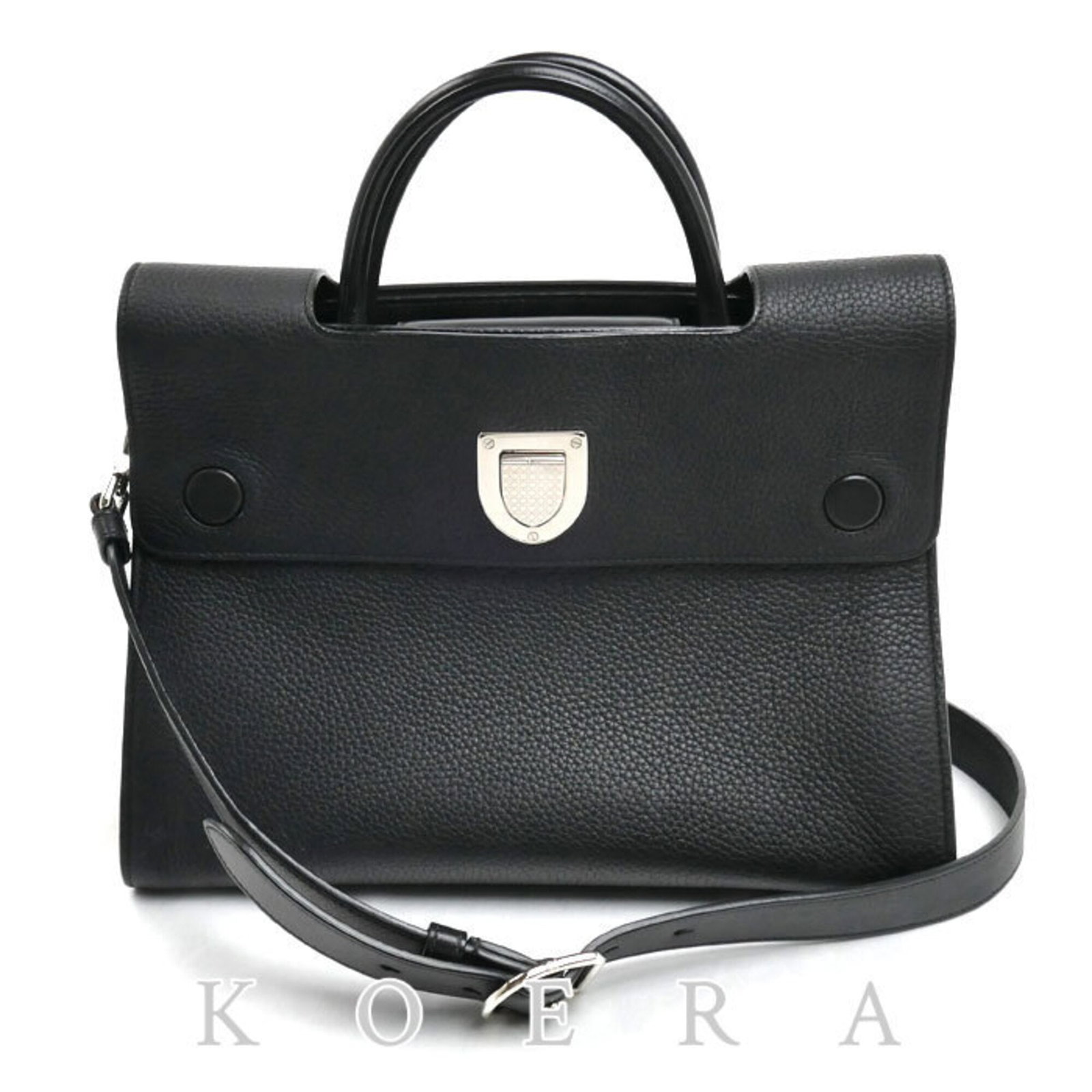 Shoulder Bag Leather Christian Dior: Shoulder Bag Leather Christian Dior Black leather shoulder bag from Christian Dior, featuring silver hardware and a sleek 22cm x 28cm x 13cm design. Made from high-quality leather, this bag boasts a
