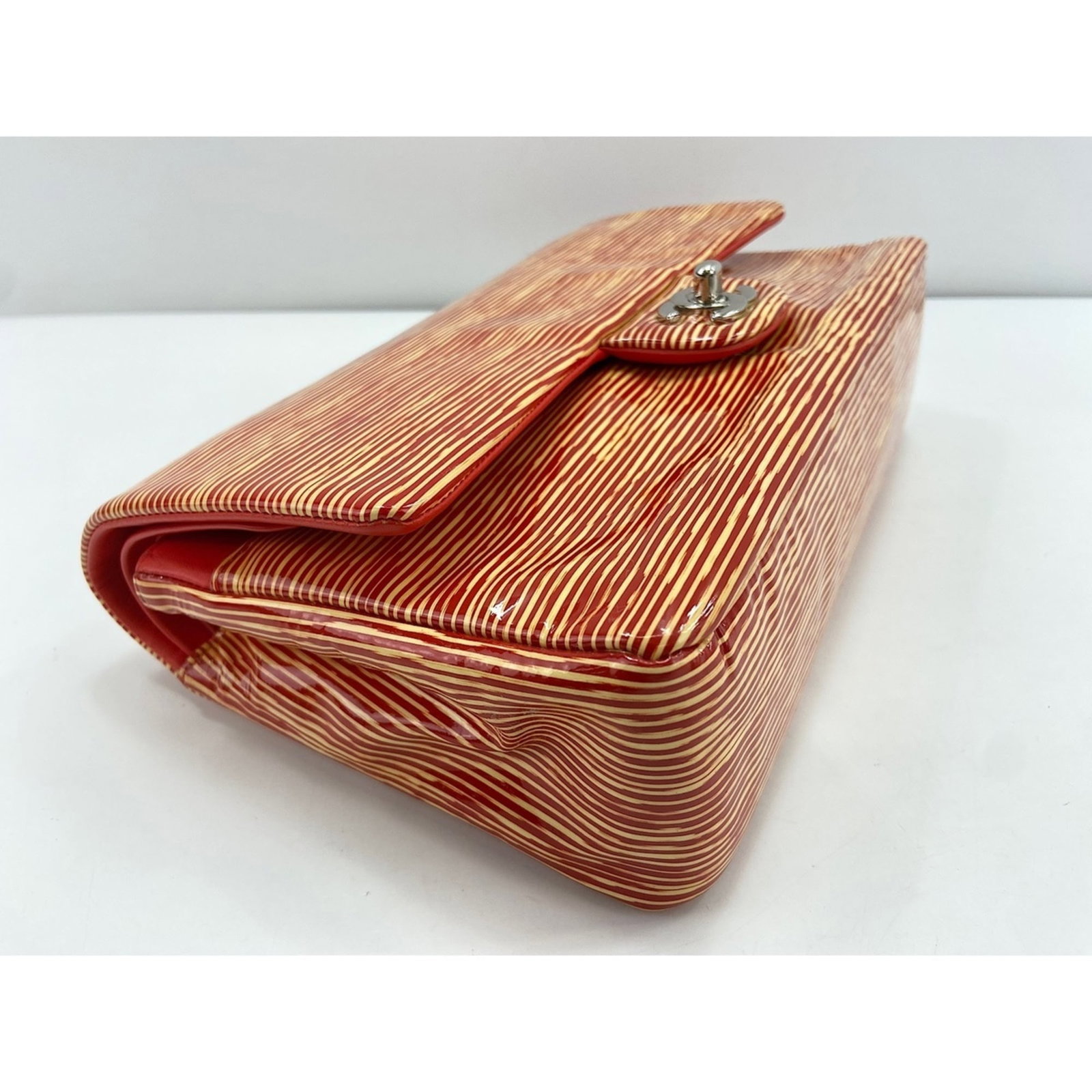 Shoulder Bag by Chanel - 8