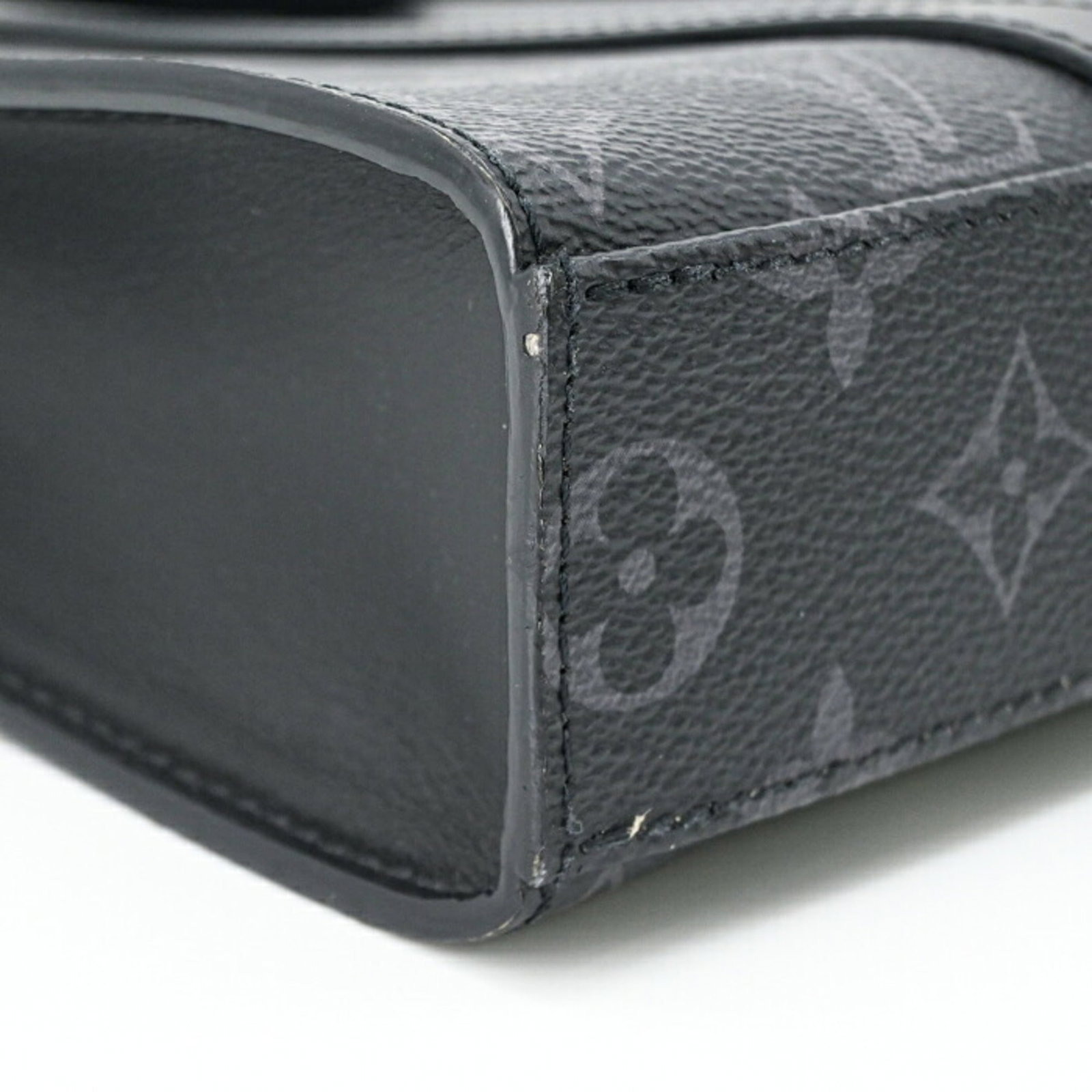 Monogram Eclipse Louis Vuitton Handbag - 9