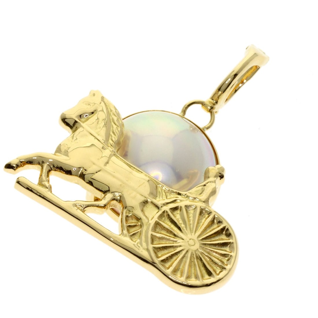 K18 Yellow Gold Pearl Pendant Celine Top Carriage: K18 Yellow Gold Pearl Pendant Celine Top Carriage K18 Yellow Gold Pearl Pendant Celine Top Carriage boasts a striking gold hue and features a pearl as its main stone, set in high-quality K18 yellow go