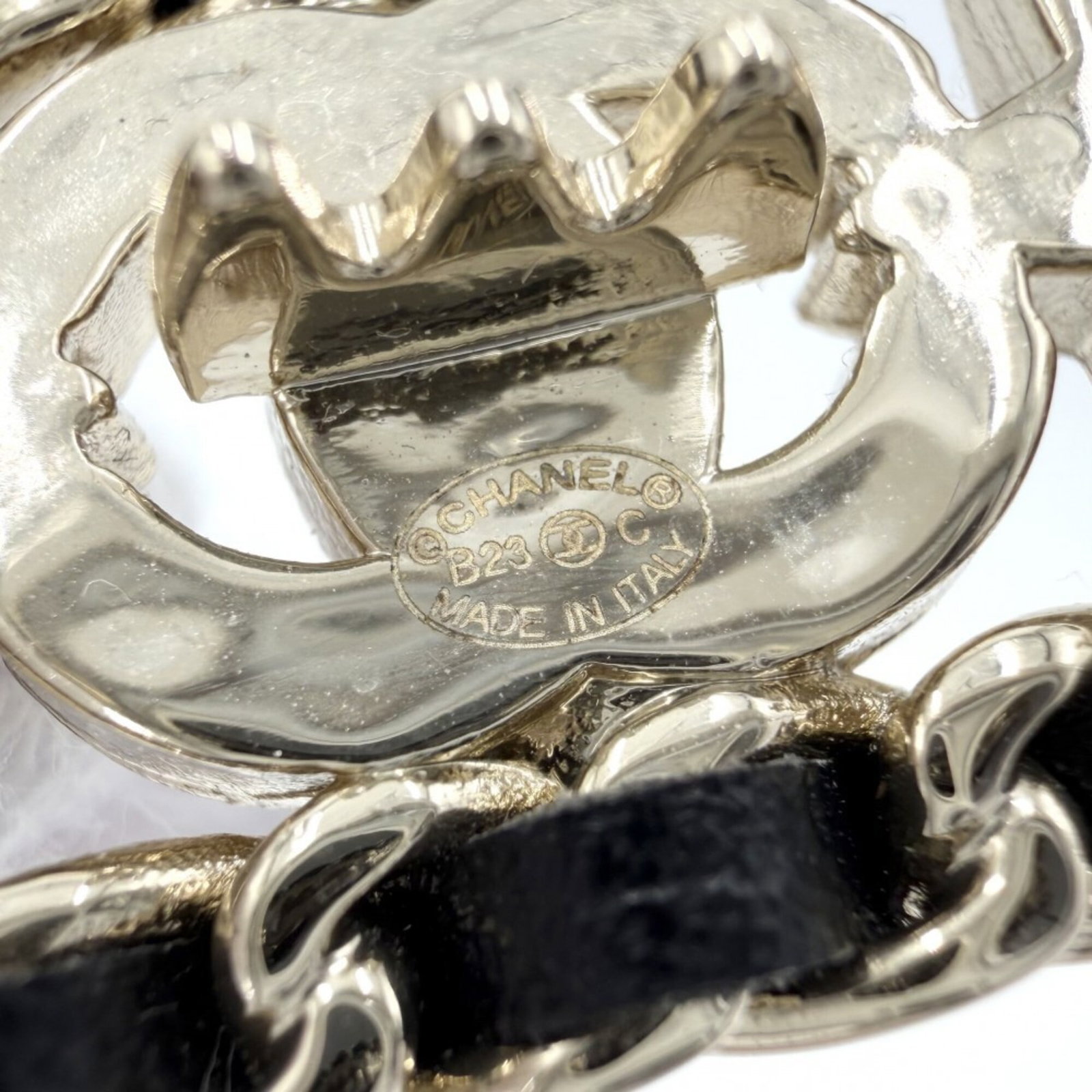 Barrette Leather - 4