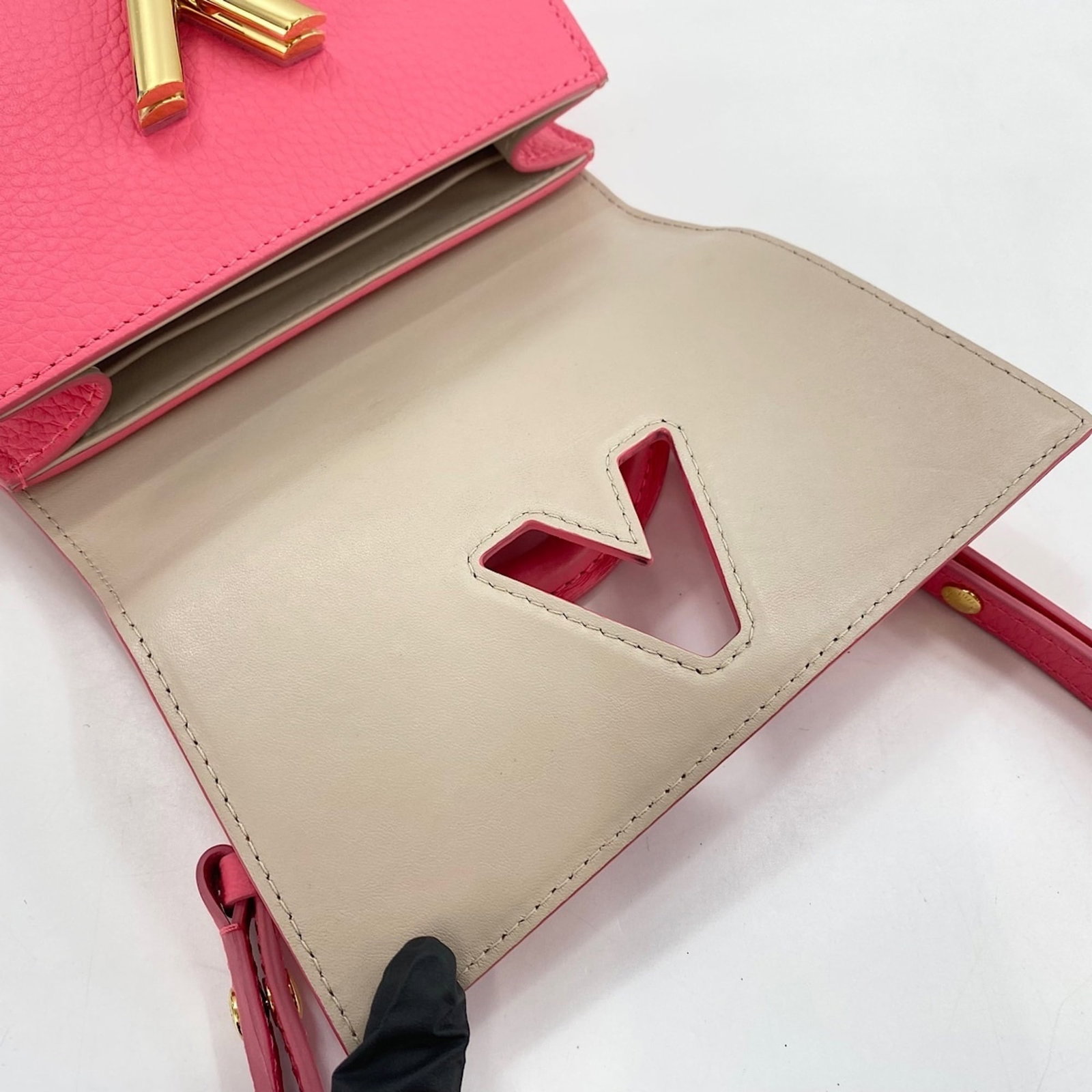 Handbag Louis Vuitton - 12