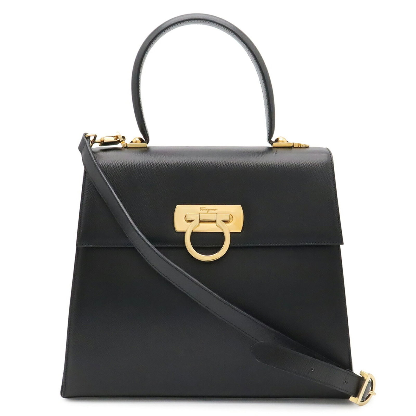 Ferragamo Salvatore Handbag Leather Bag Shoulder: Ferragamo Salvatore Handbag Leather Bag Shoulder Black leather shoulder bag from Salvatore Ferragamo, featuring a sleek design with a rectangular shape and a signature from the artist. Measuring 23cm