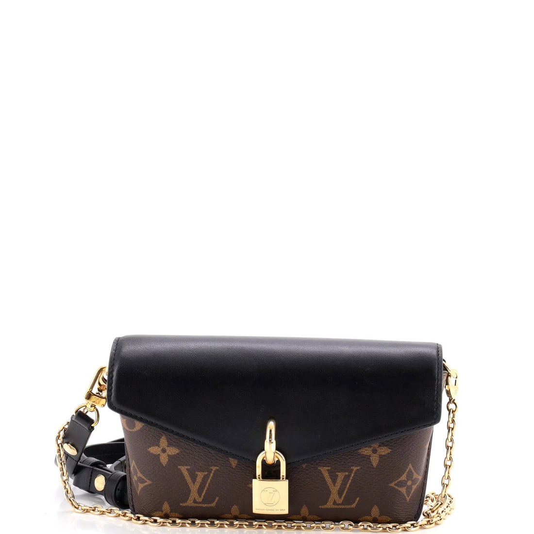 Handbag Monogram Canvas Strap Leather Padlock Louis Vuitton: Handbag Monogram Canvas Strap Leather Padlock Louis Vuitton Canvas and leather exterior, a unique combination of materials, make this Louis Vuitton handbag stand out. The padlock on strap adds a