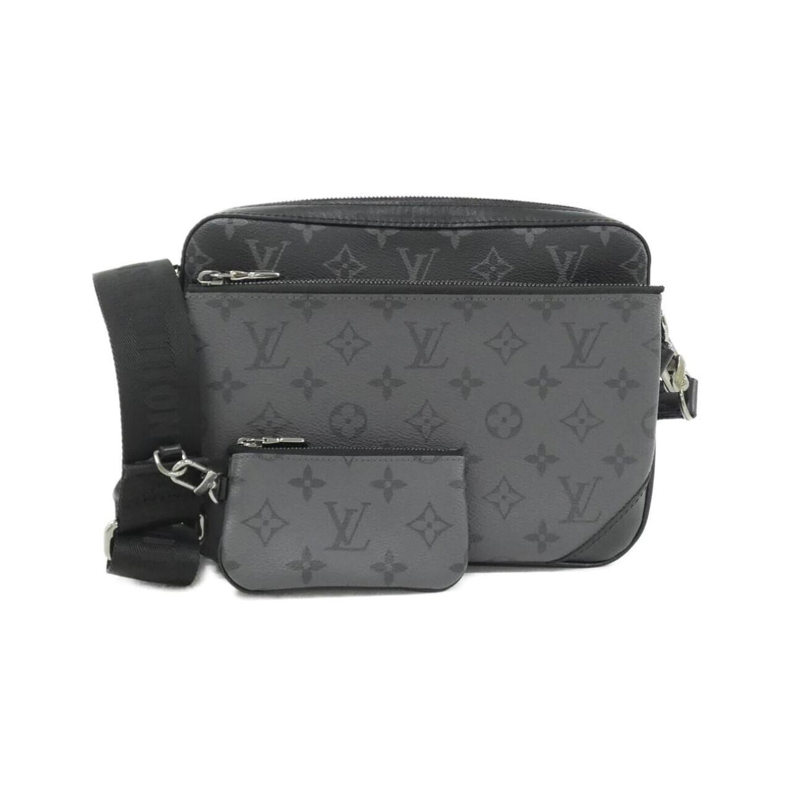Canvas Coated Louis Vuitton Bag Shoulder: Canvas Coated Louis Vuitton Bag Shoulder Canvas Coated Louis Vuitton Bag Shoulder - A sleek and stylish shoulder bag made from coated canvas, measuring 18cm x 25cm x 5cm, featuring a timeless black