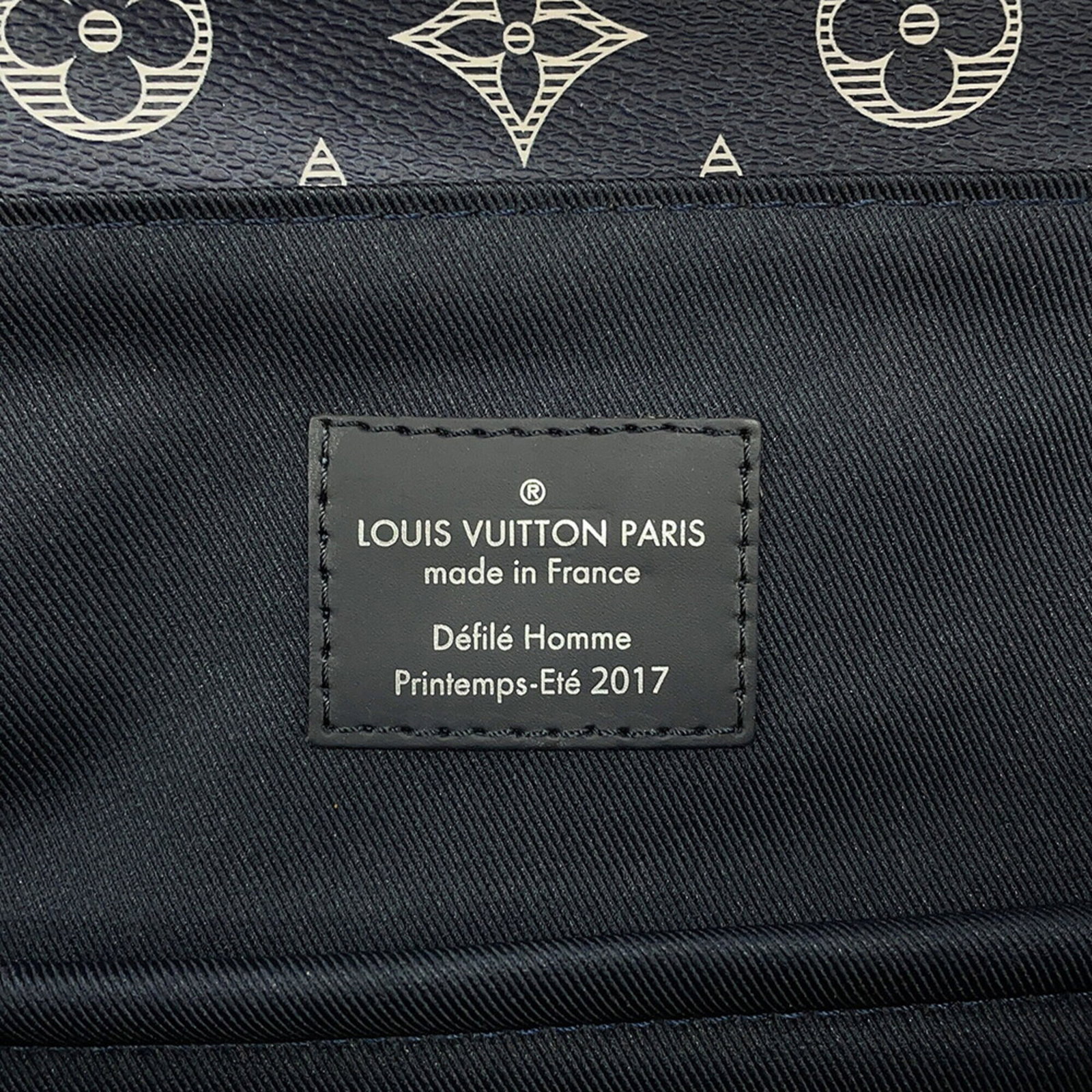 Louis Vuitton Monogram Handbag - 16