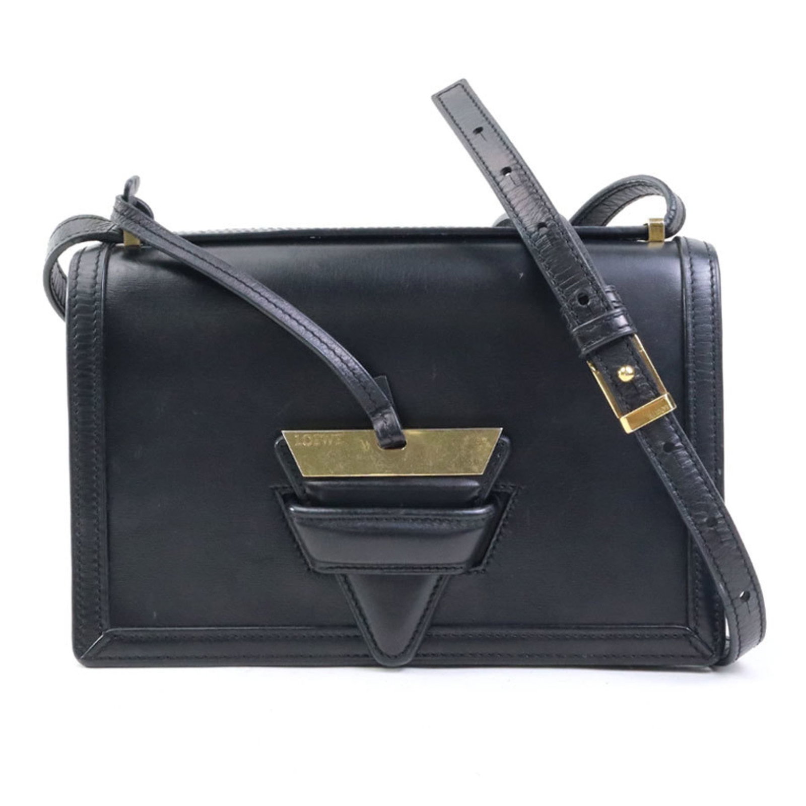 Shoulder Bag Leather: Shoulder Bag Leather Black leather shoulder bag with gold hardware, measuring 16cm x 24cm x 9cm. Made from high-quality leather, this bag's sleek design and classic style make it a timeless accessory.