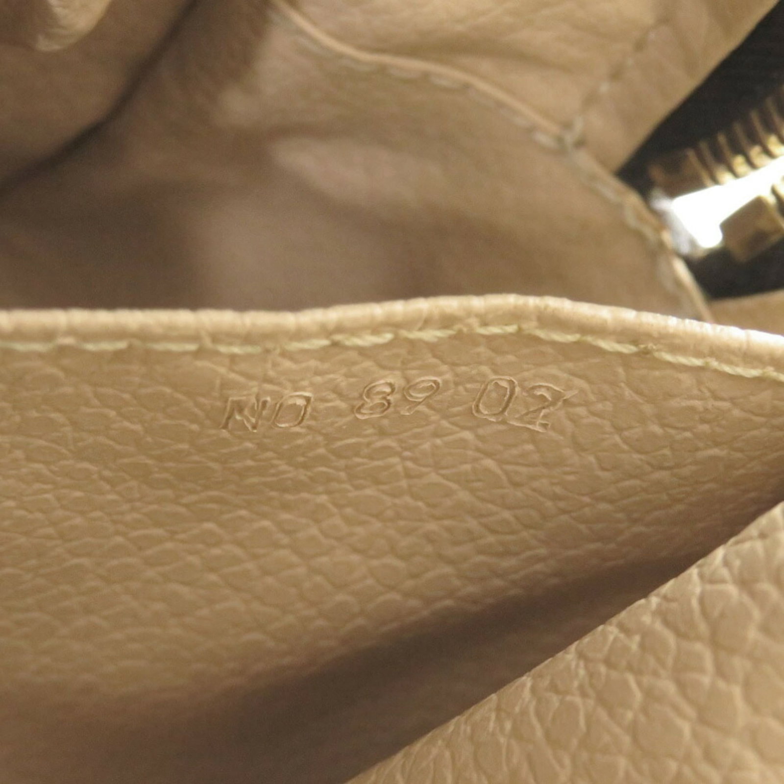 Monogram Pouch Louis Vuitton - 9