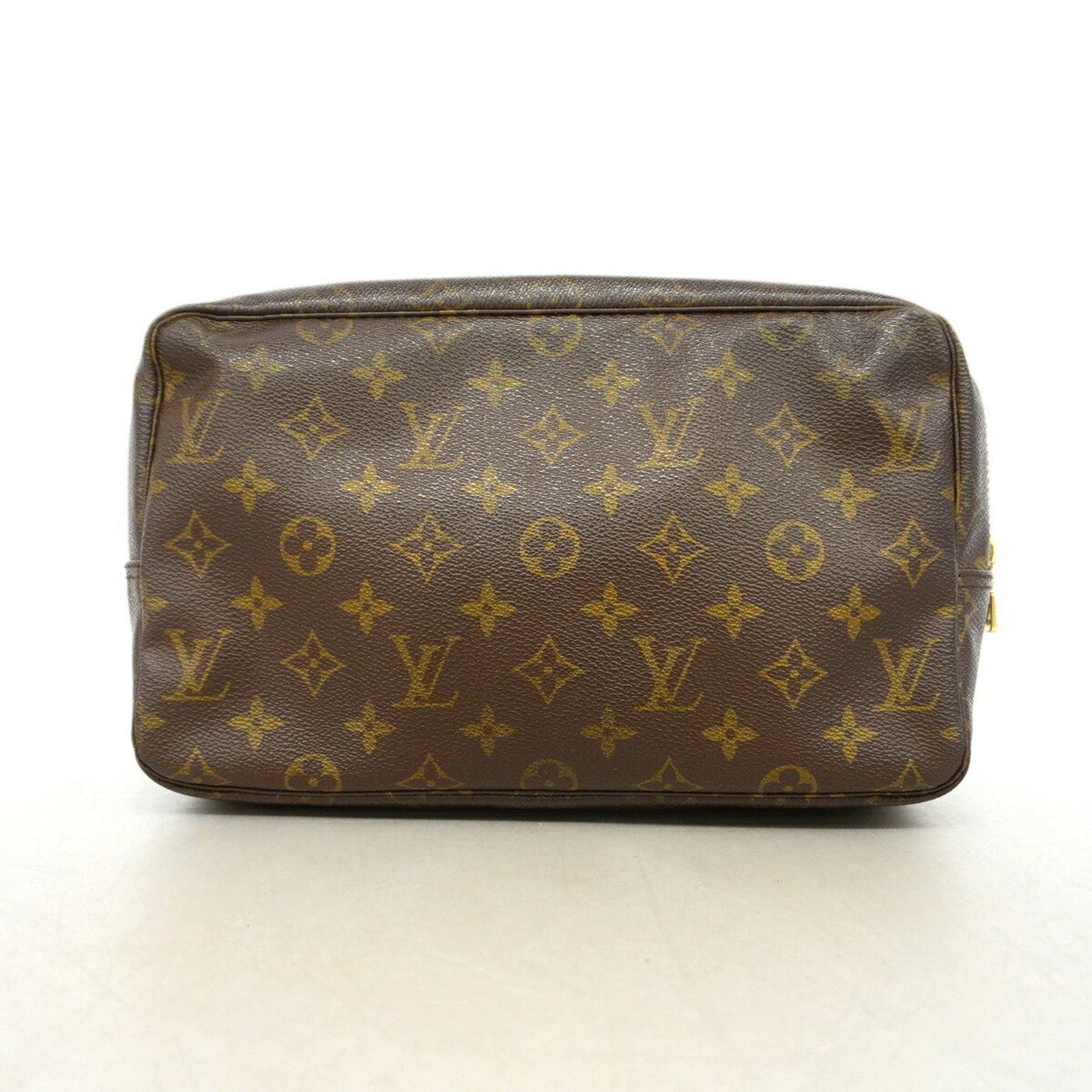 Louis Vuitton Pouch - 11