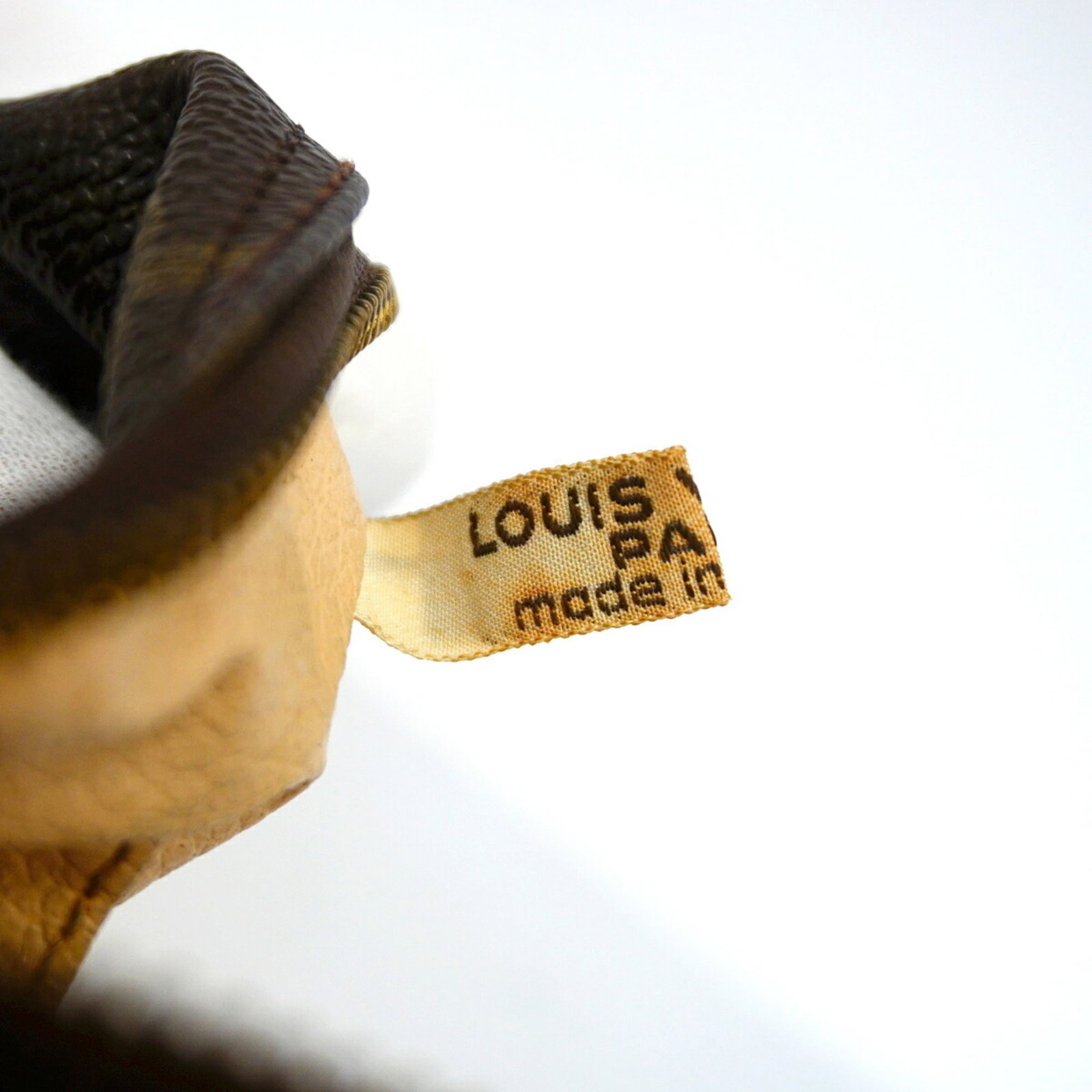 Louis Vuitton Pouch - 5