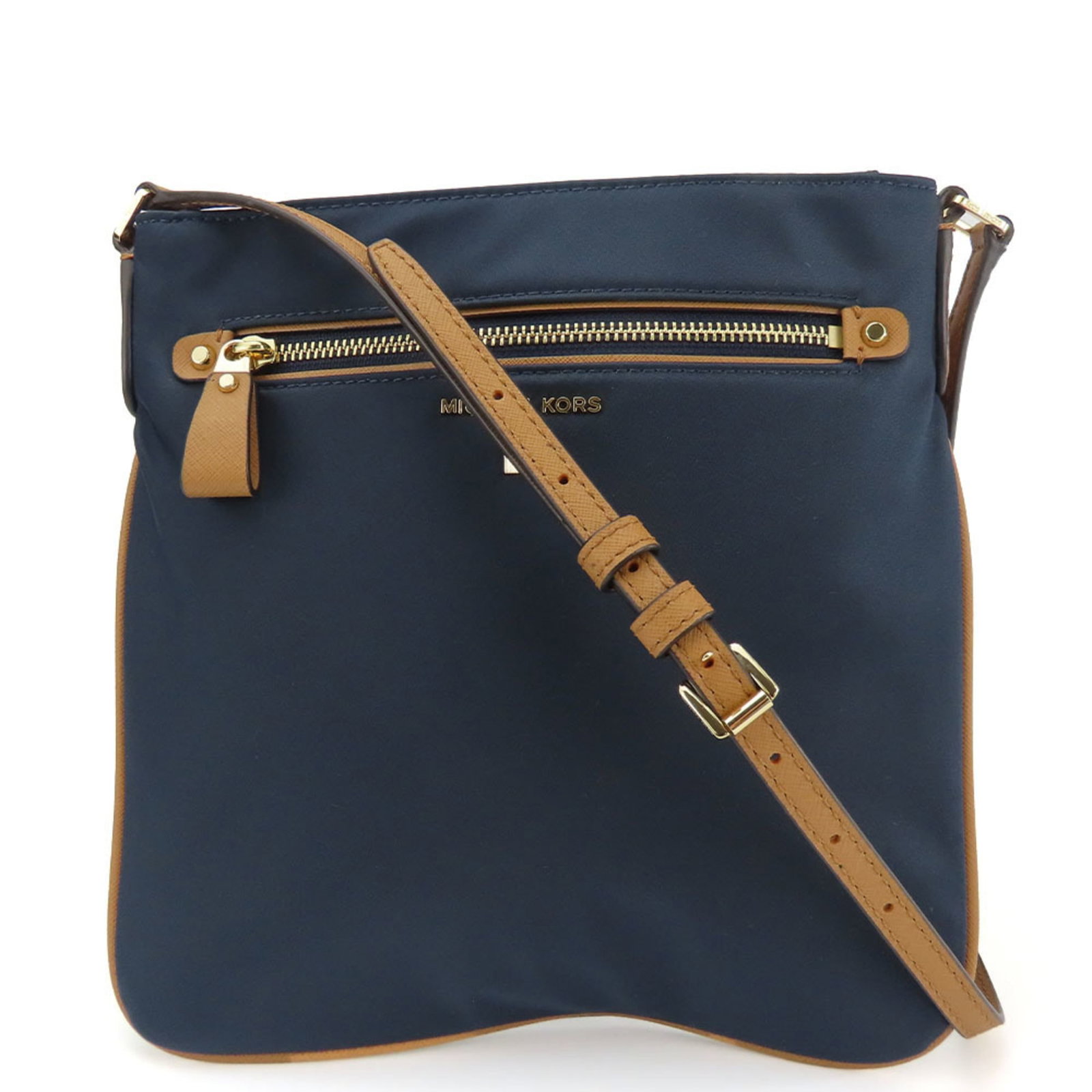 Michael Kors Shoulder Bag Nylon Leather: Michael Kors Shoulder Bag Nylon Leather The Michael Kors Shoulder Bag Nylon Leather is a stylish and functional accessory, featuring a combination of nylon and leather materials in a classic brown