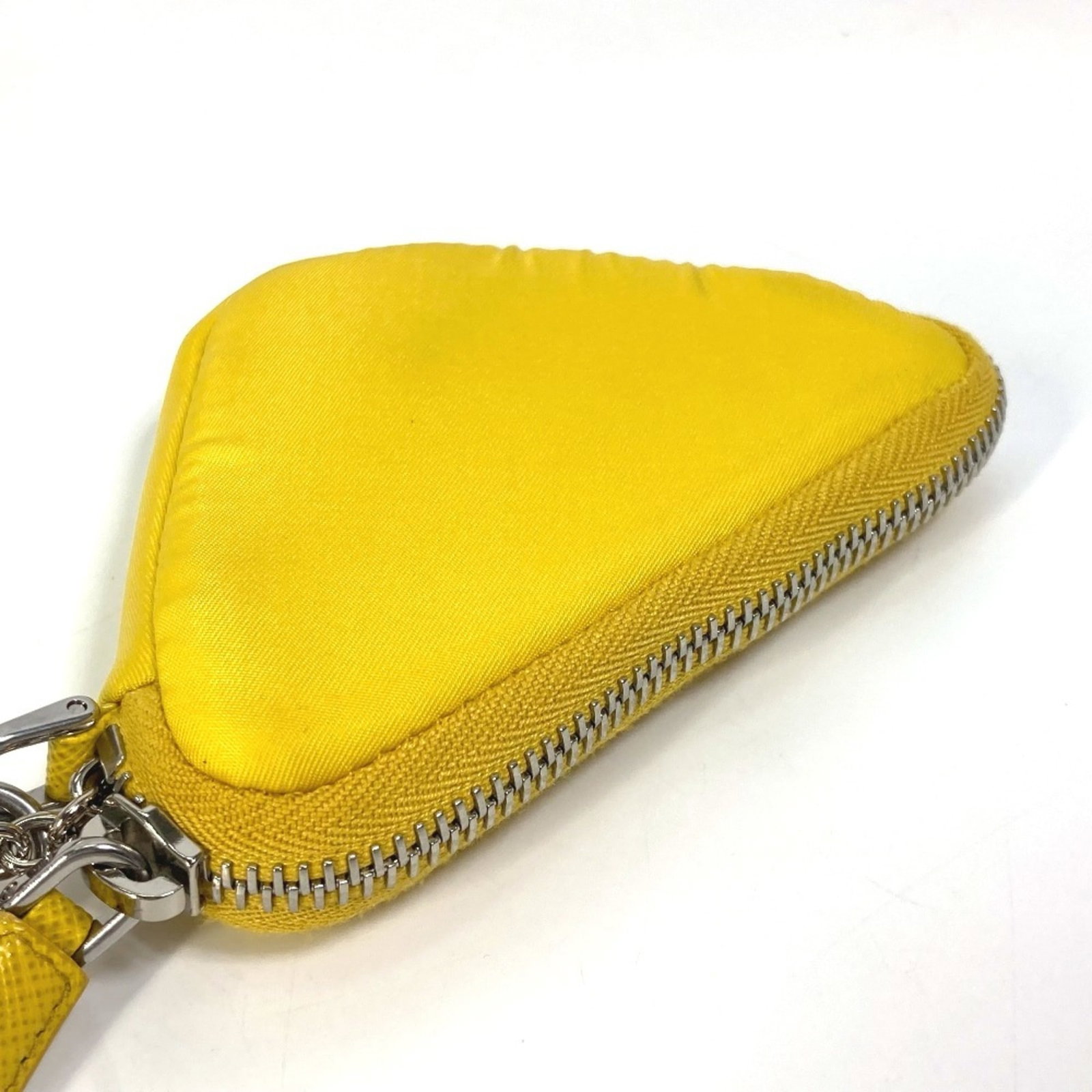 Nylon Prada Pouch - 3