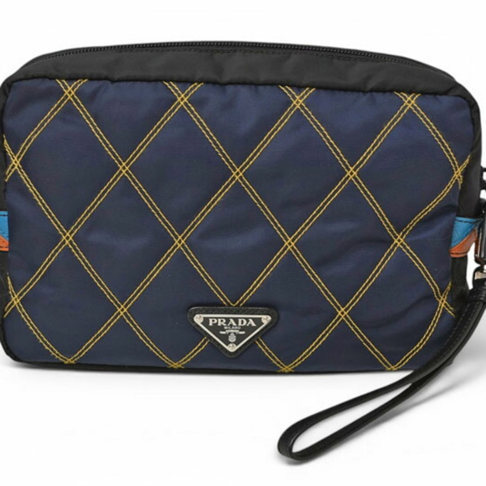 Clutch Bag Nylon Prada: Clutch Bag Nylon Prada Navy black nylon Prada clutch bag with a zipper closure, featuring a compact size of 15cm x 23.5cm x 5.5cm and a handle length of 18.5cm. This versatile bag is made from