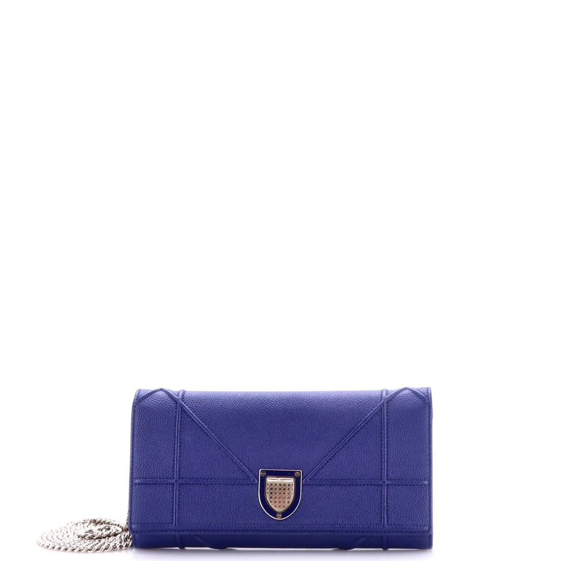 Christian Dior Diorama Chain Wallet Calfskin Grained: Christian Dior Diorama Chain Wallet Calfskin Grained The Christian Dior Diorama Chain Wallet Calfskin Grained is a stunning blue leather clutches with a silver chain strap. Measuring 4" in height, 8"