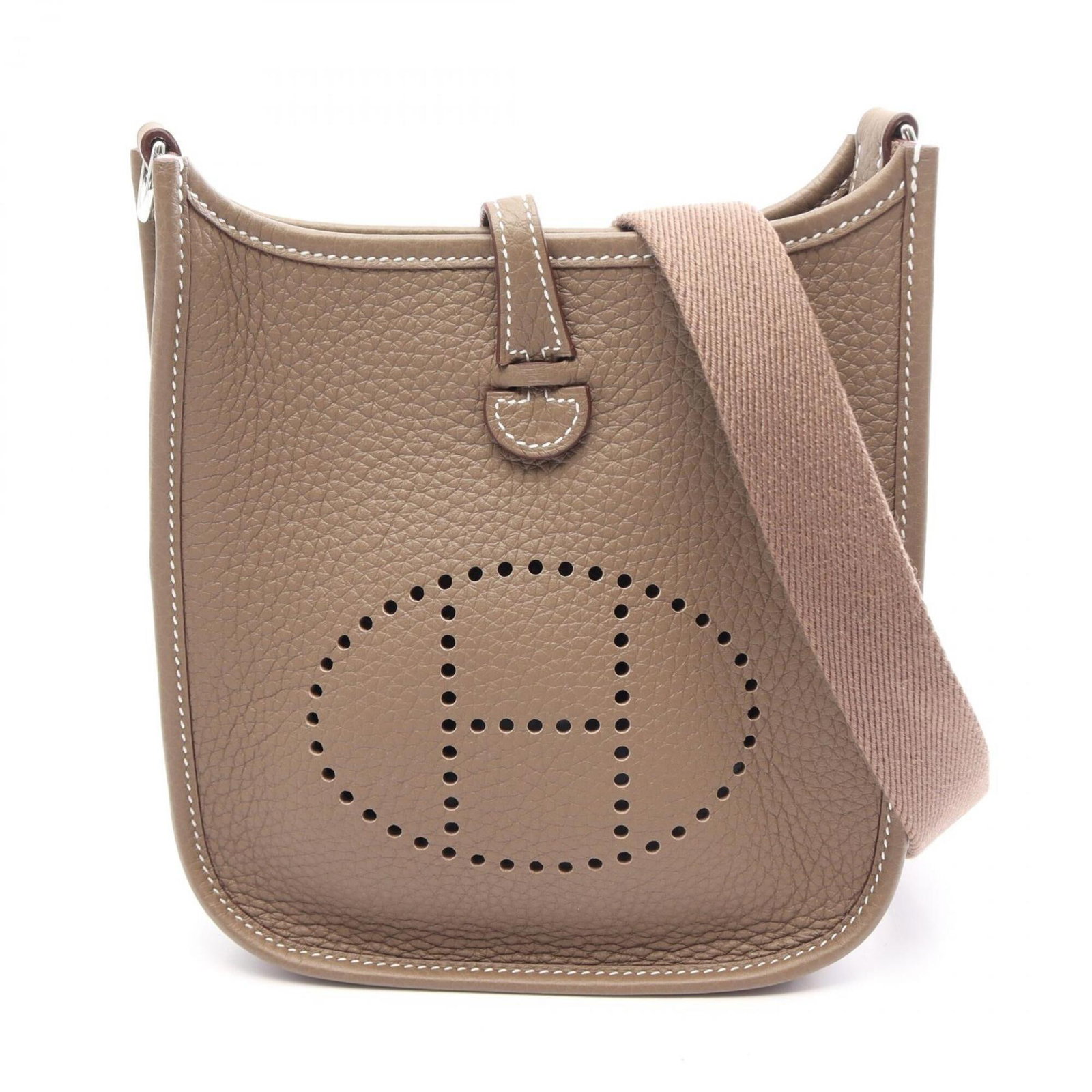 Clemence Taurillon Leather Shoulder Bag Hermes Handbag: Clemence Taurillon Leather Shoulder Bag Hermes Handbag Etoupe gray Taurillon clemence leather gives this shoulder bag a sophisticated, understated look. Measuring 18cm x 16.5cm x 5.5cm, it's a