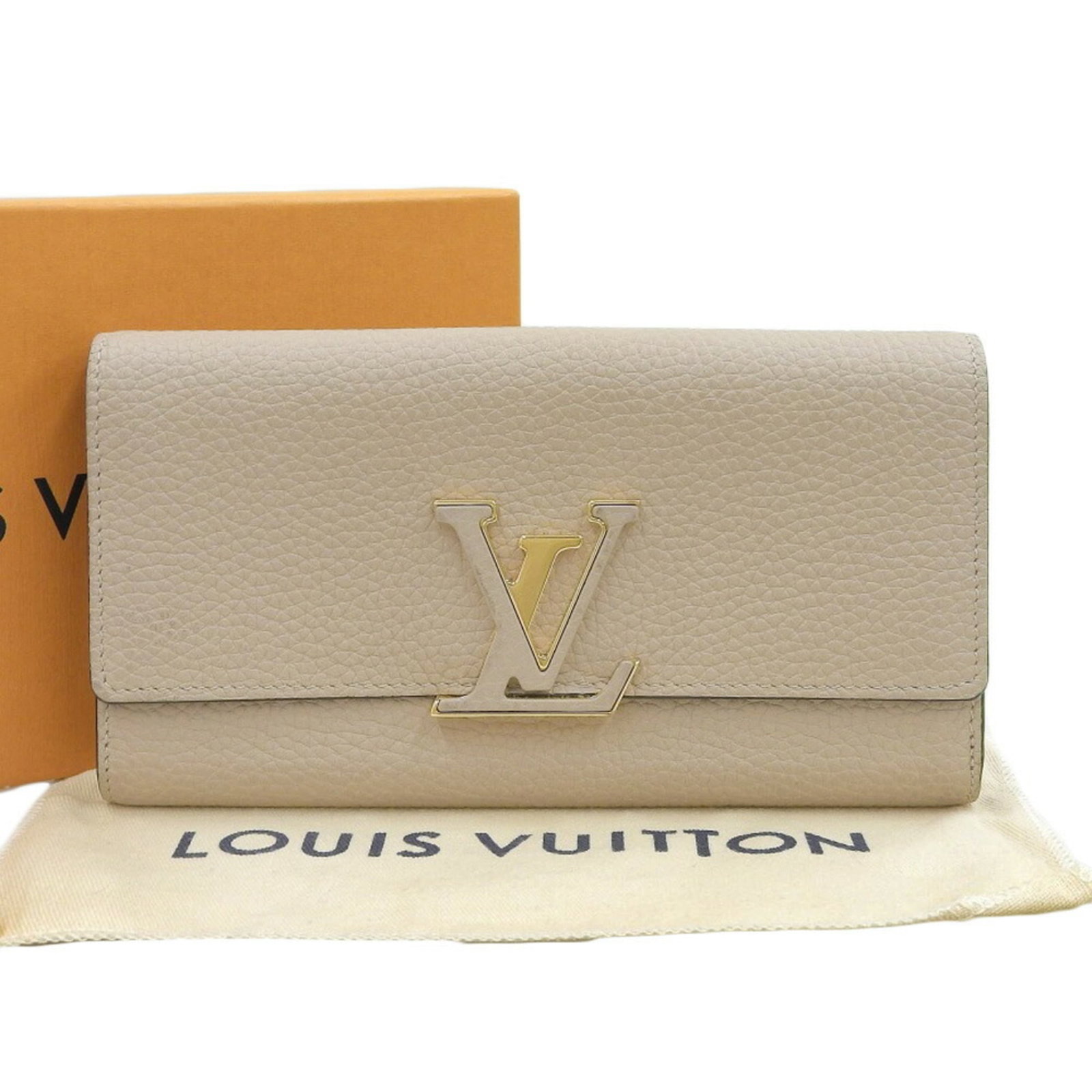 Leather Wallet Bi Fold Louis Vuitton: Leather Wallet Bi Fold Louis Vuitton Taurillon leather construction provides a luxurious touch to this bi-fold wallet, while the classic Louis Vuitton design ensures a timeless look. Measuring 10.5cm 