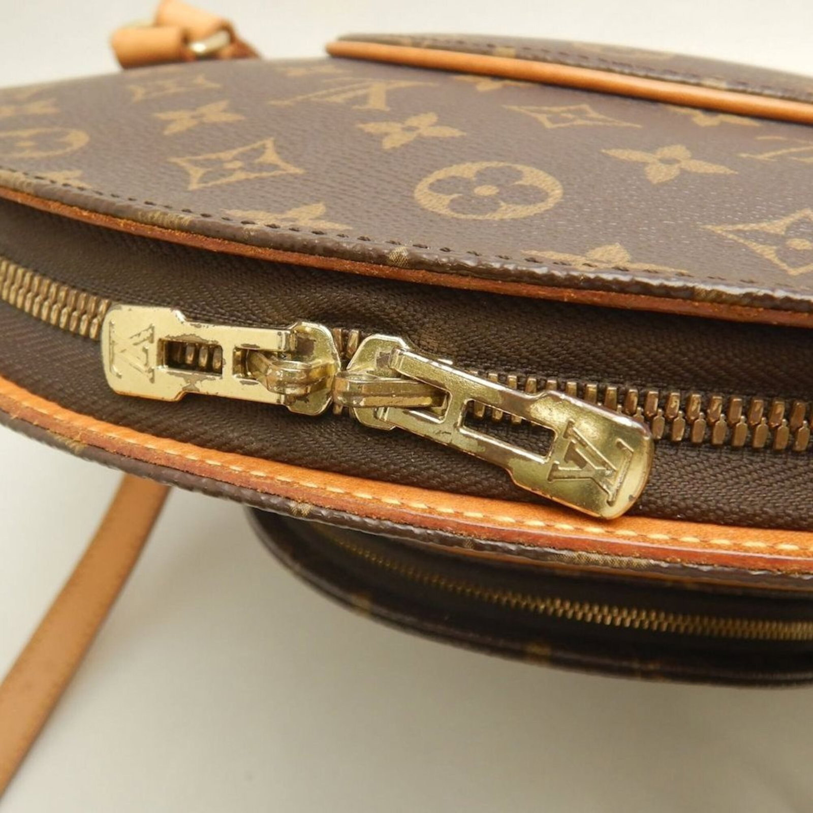 Shoulder Bag Monogram Louis Vuitton - 10
