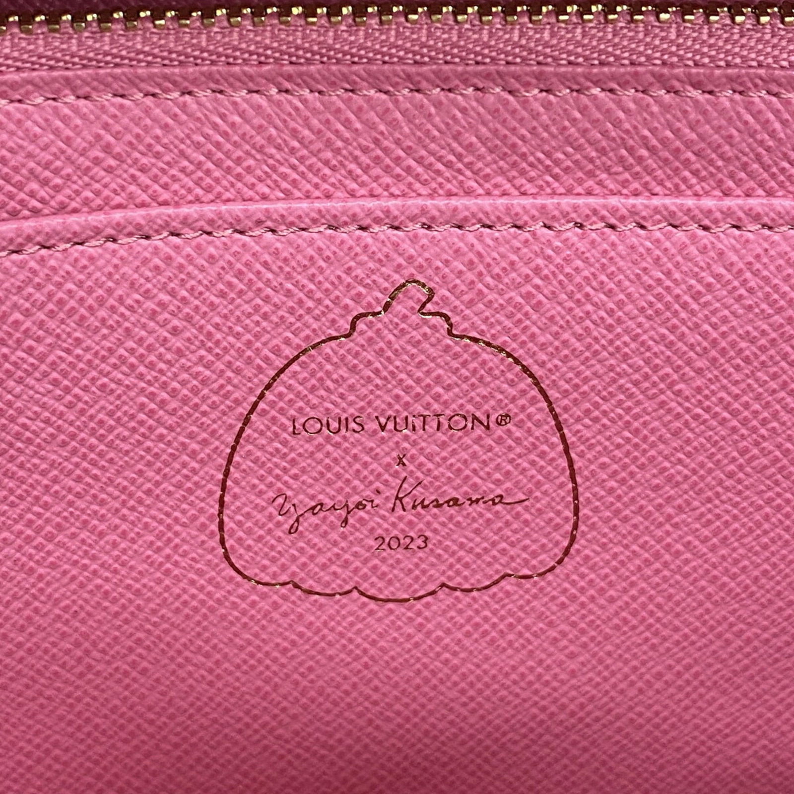 Long Wallet Louis Vuitton Bi Fold - 4
