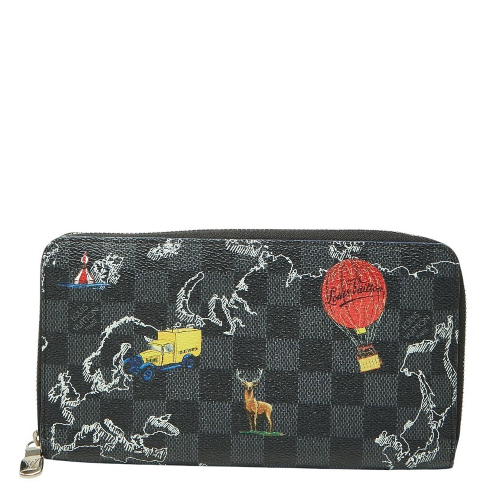 Louis Vuitton Pvc Leather Wallet Bi Fold: Louis Vuitton Pvc Leather Wallet Bi Fold PVC and leather blend construction for a modern twist on classic design. The bi-fold layout and long size make it a versatile accessory for everyday carry.