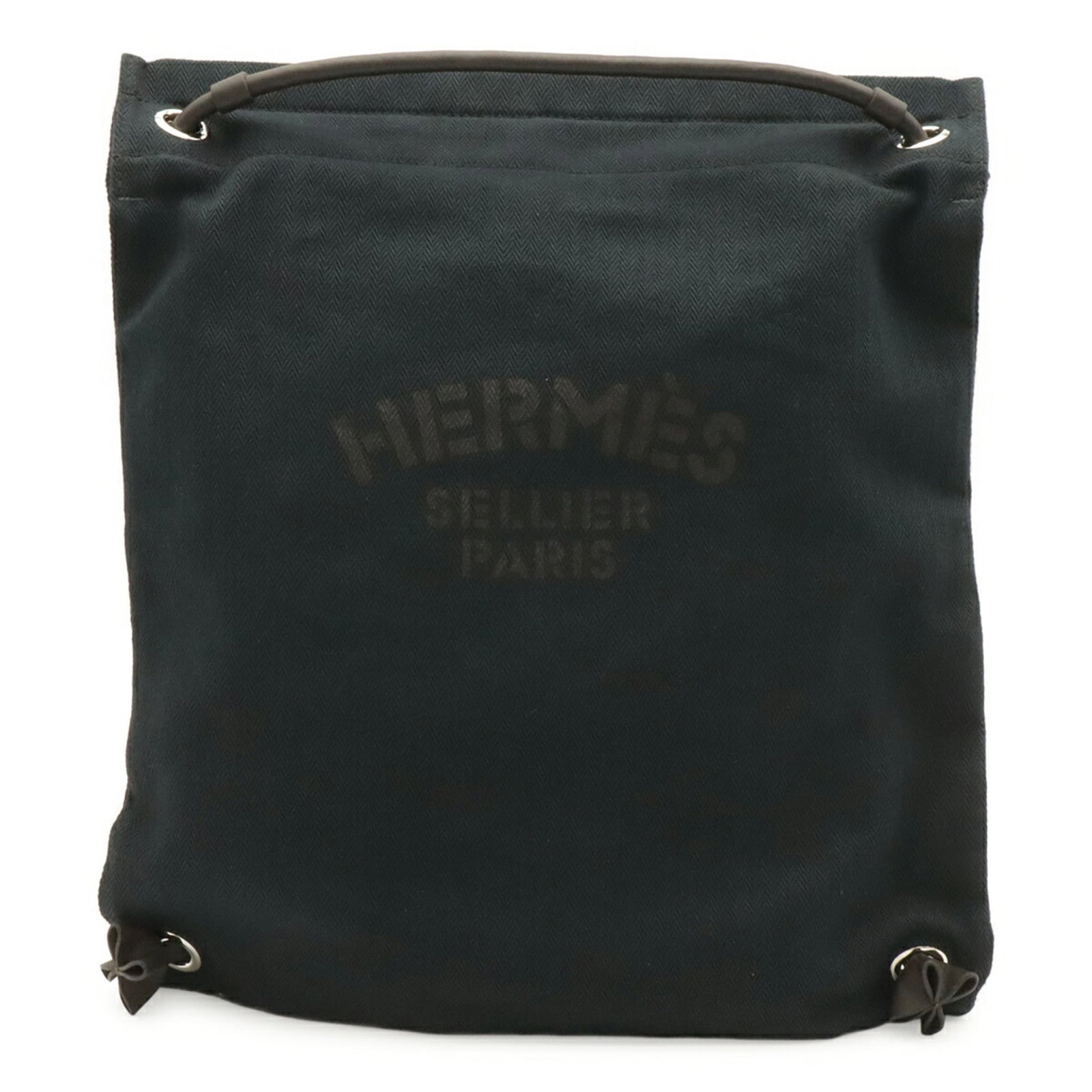 Chevron Toile Bag Shoulder Backpack Hermes: Chevron Toile Bag Shoulder Backpack Hermes The iconic Chevron Toile bag from Hermes, crafted in France with a timeless black, brown, and dark brown color palette. Measuring 37cm x 32cm, this shoulder