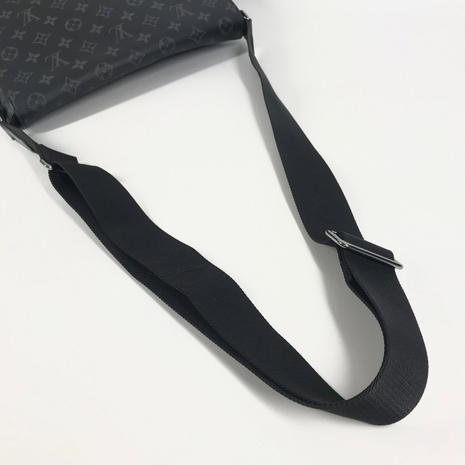 Louis Vuitton Messenger Bag Shoulder Bag Monogram Eclipse - 6