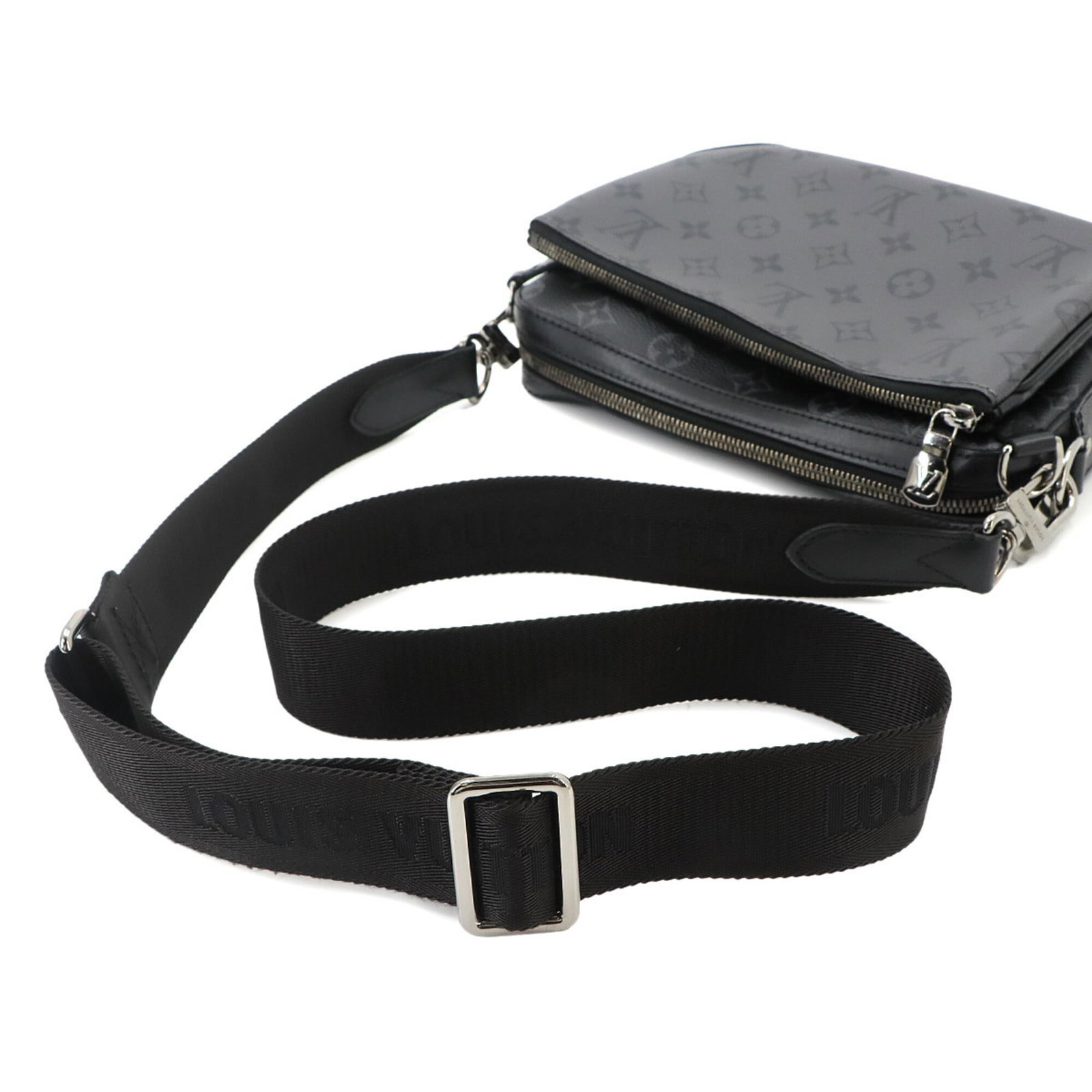 Messenger Bag Monogram Eclipse Louis Vuitton - 5